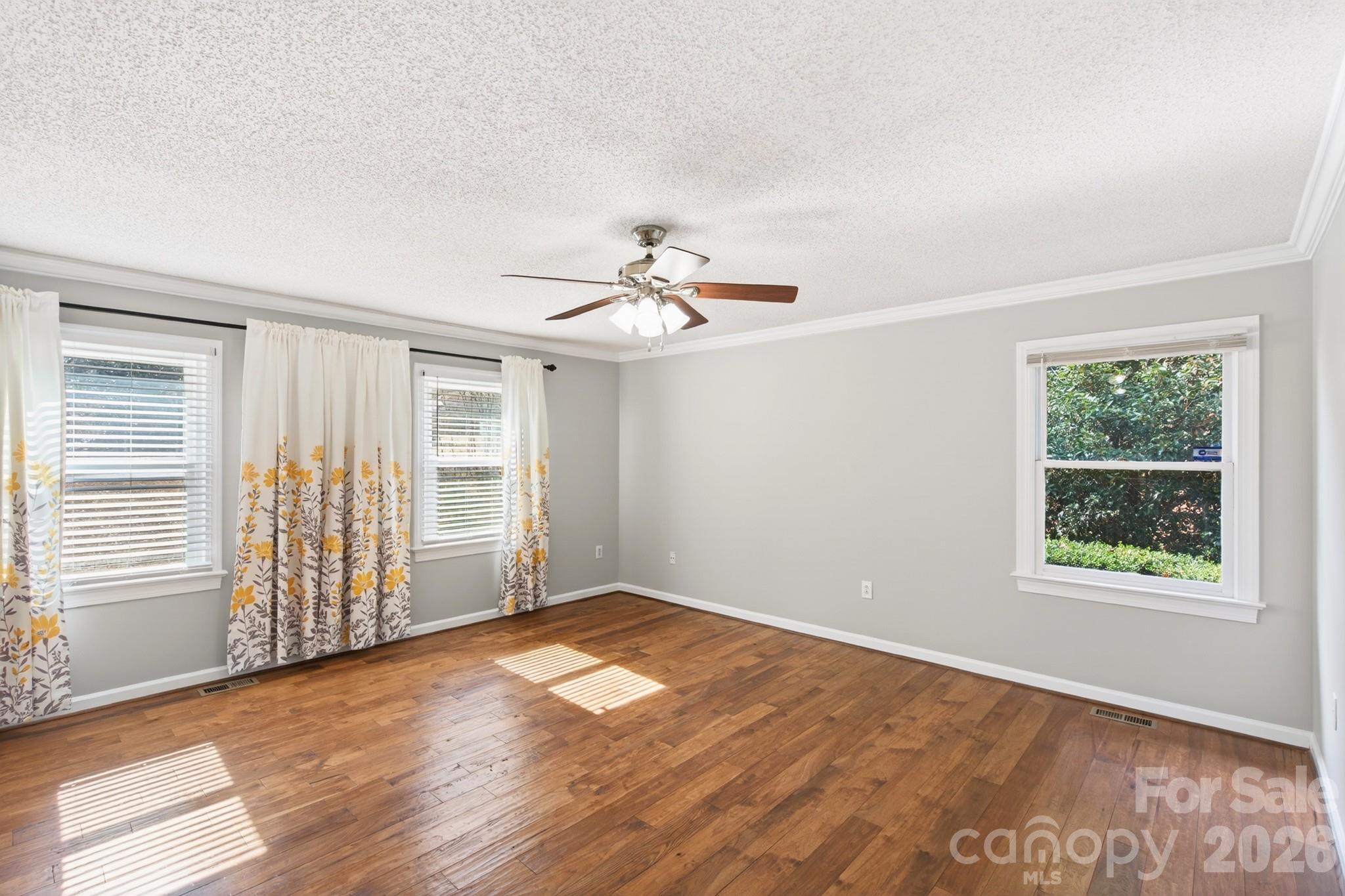 4711 Mountain Point Lane — Charlotte