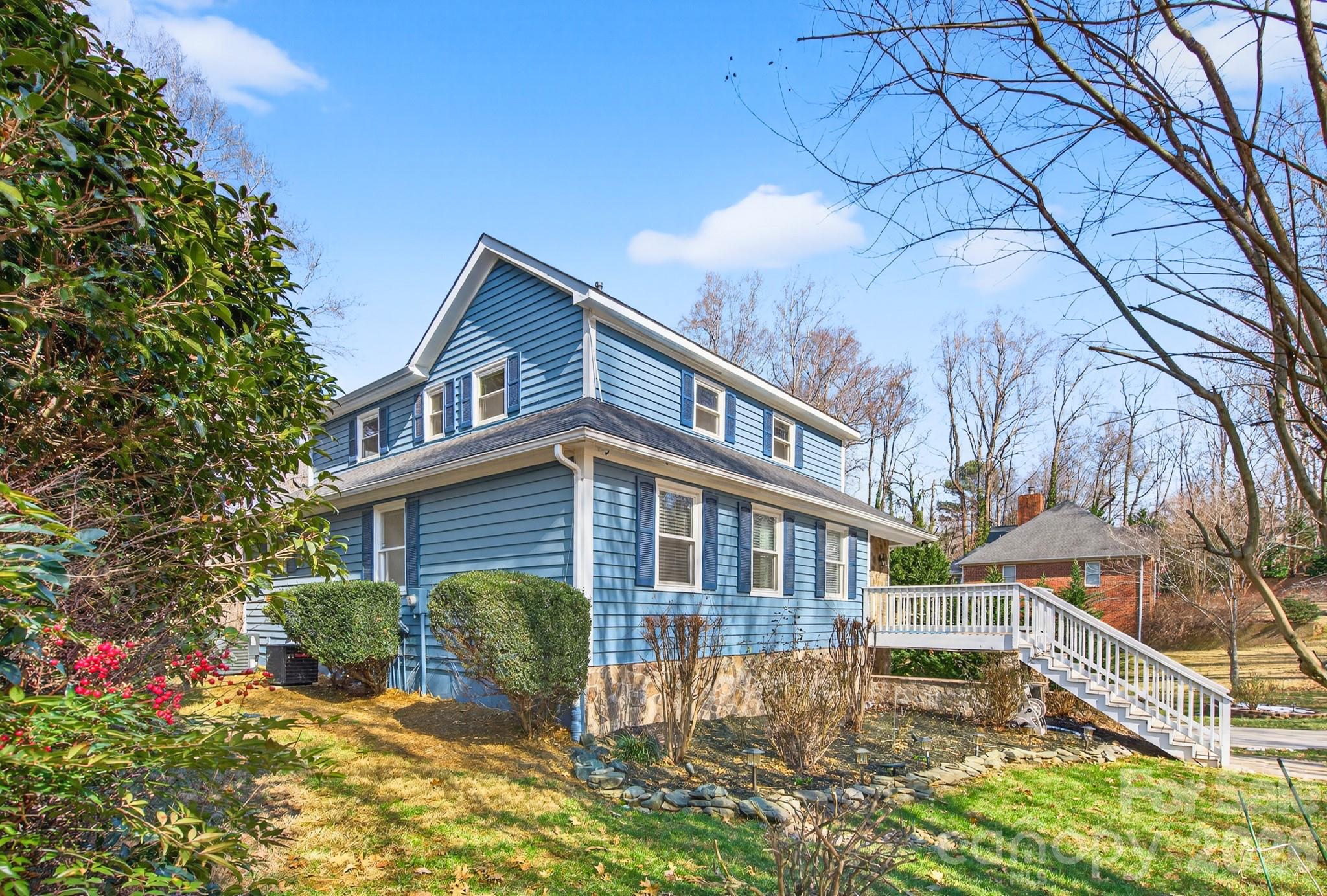 4711 Mountain Point Lane — Charlotte