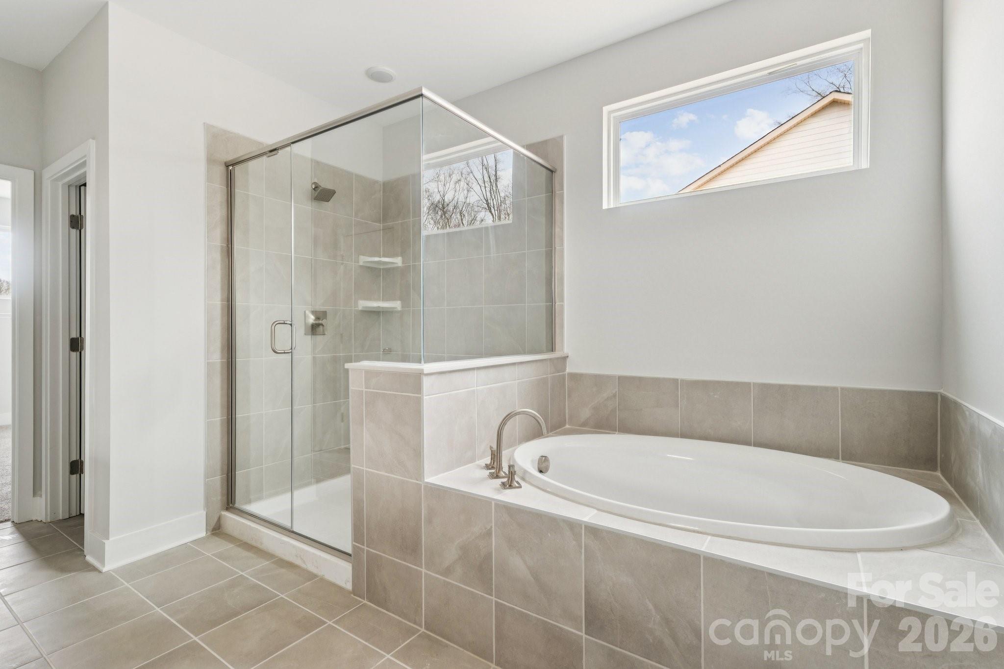 3504 Oasis Drive — Monroe