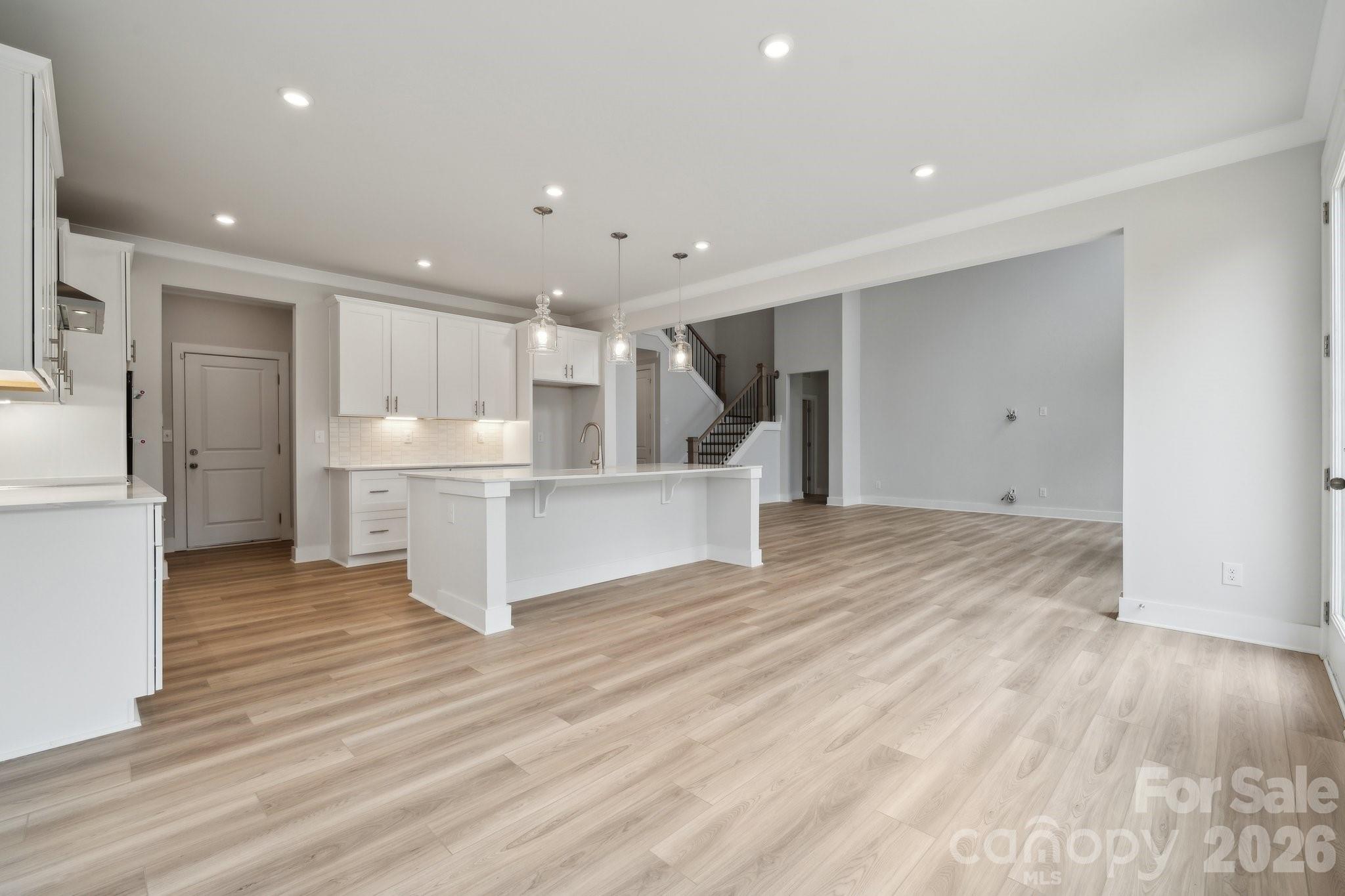 3504 Oasis Drive — Monroe