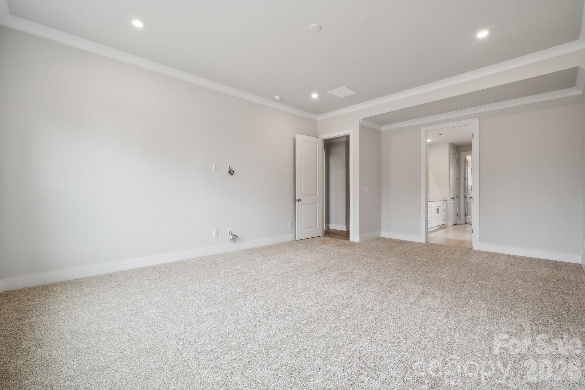 3504 Oasis Drive — Monroe