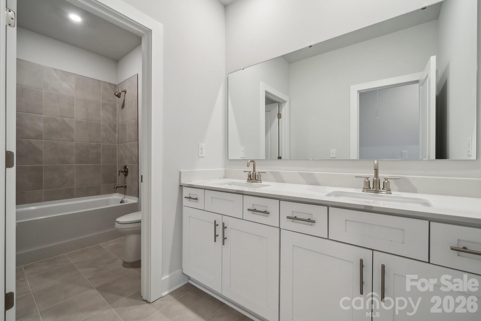 3504 Oasis Drive — Monroe