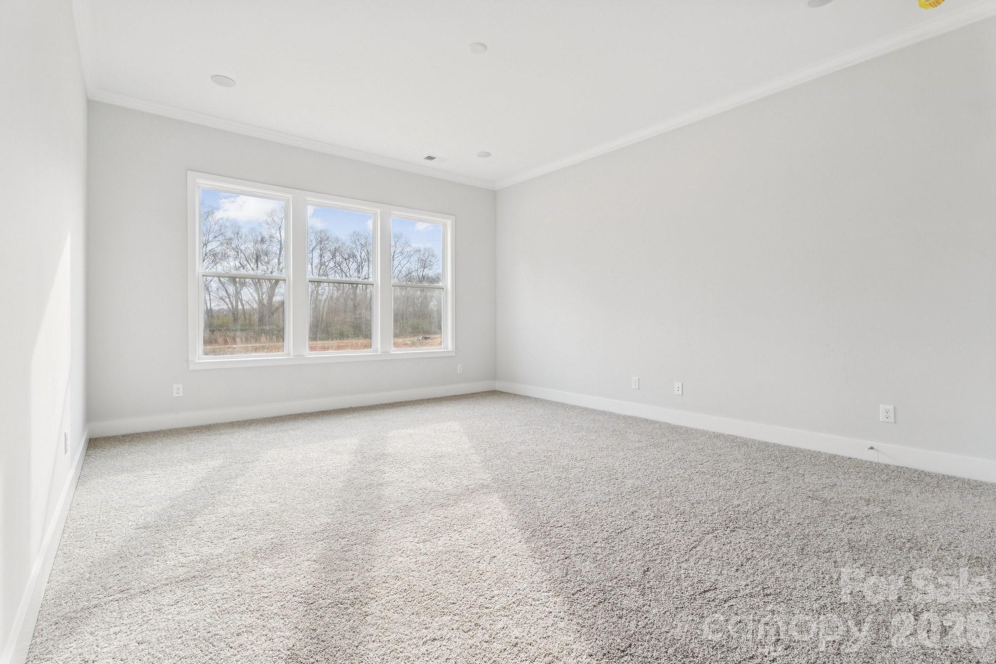 3504 Oasis Drive — Monroe