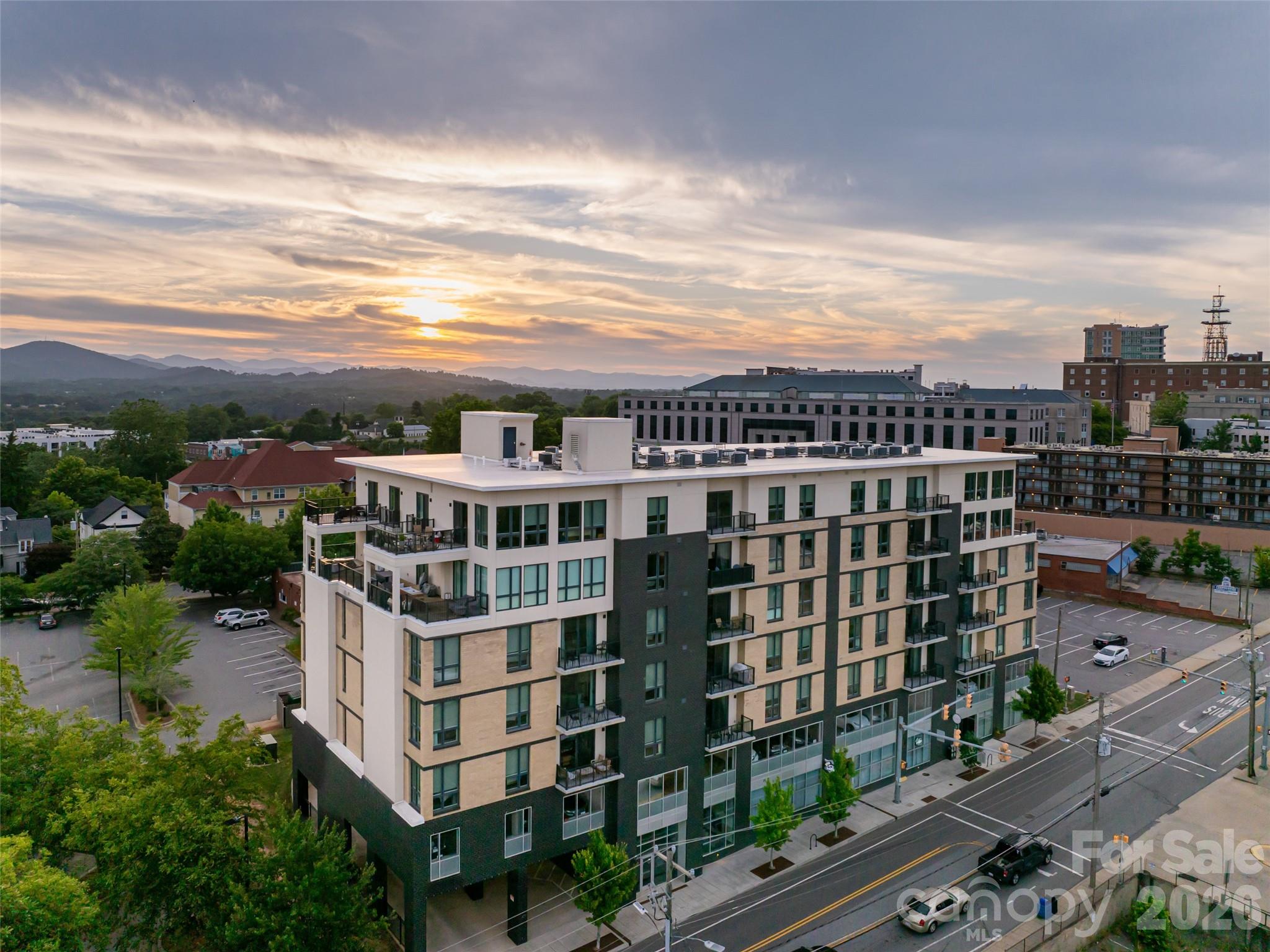 45 Asheland Avenue #306 — Asheville