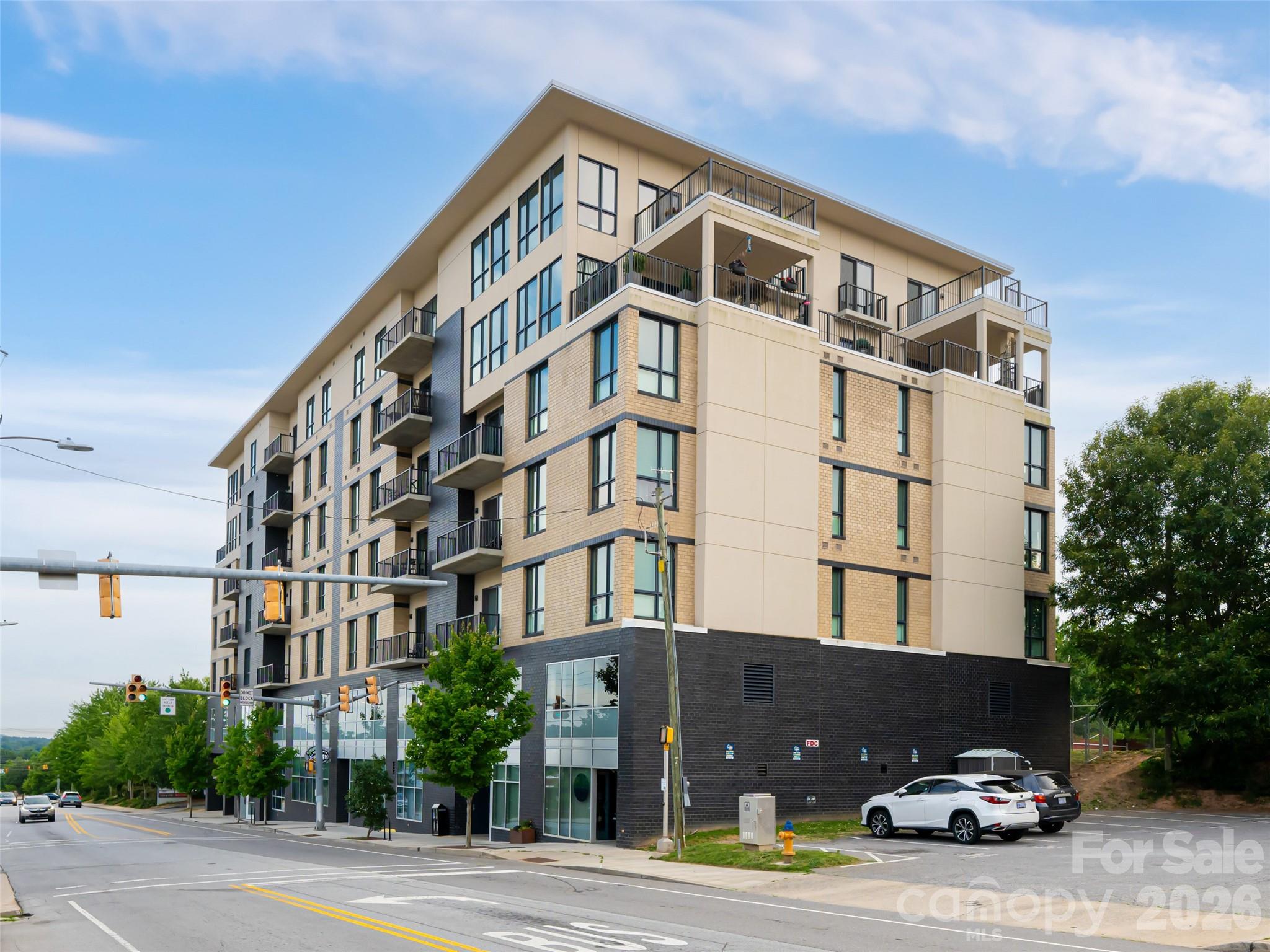 45 Asheland Avenue #306 — Asheville