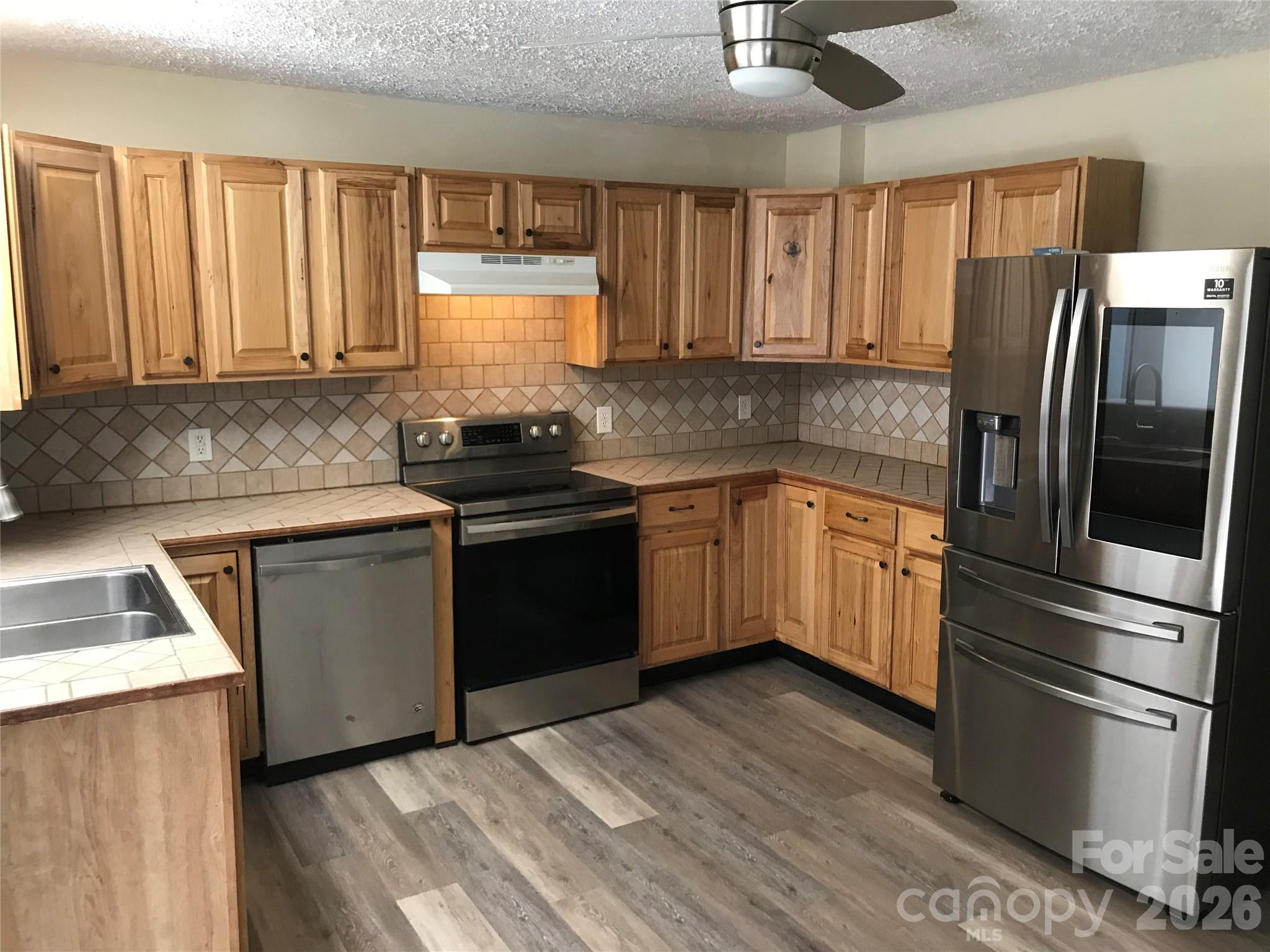 545 Avery Creek Road — Arden