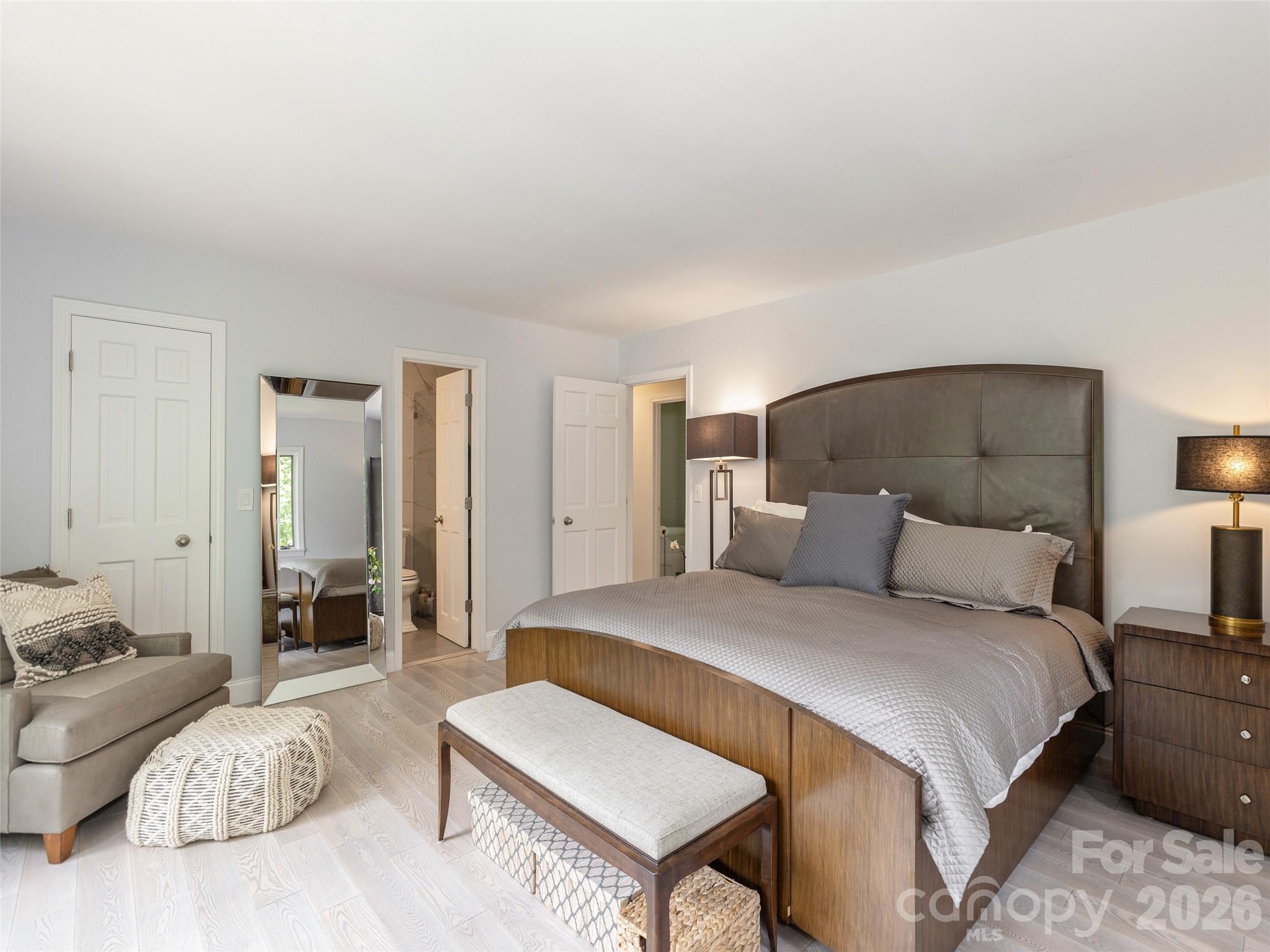 30 W Fairway Drive — Etowah