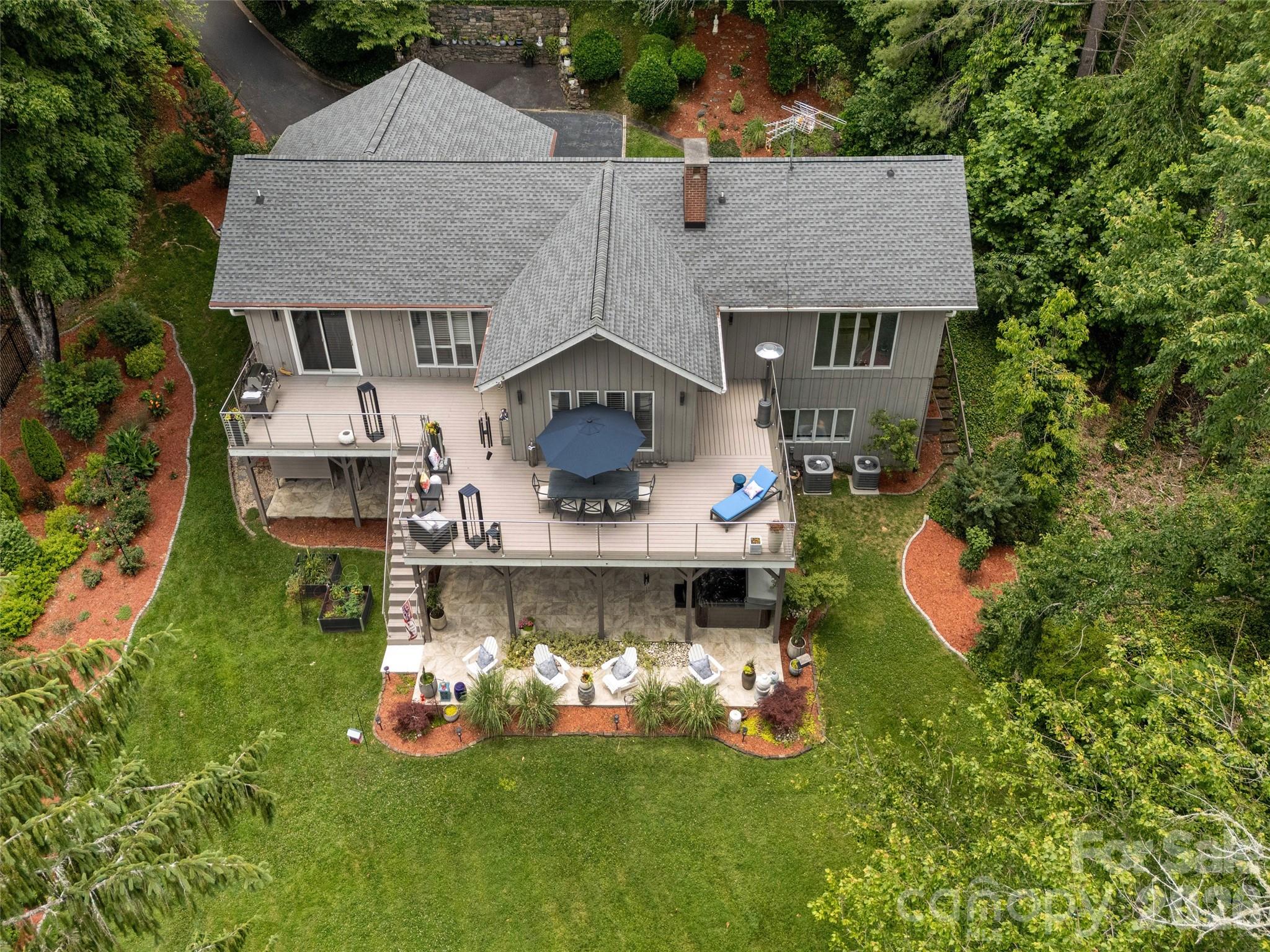 30 W Fairway Drive — Etowah