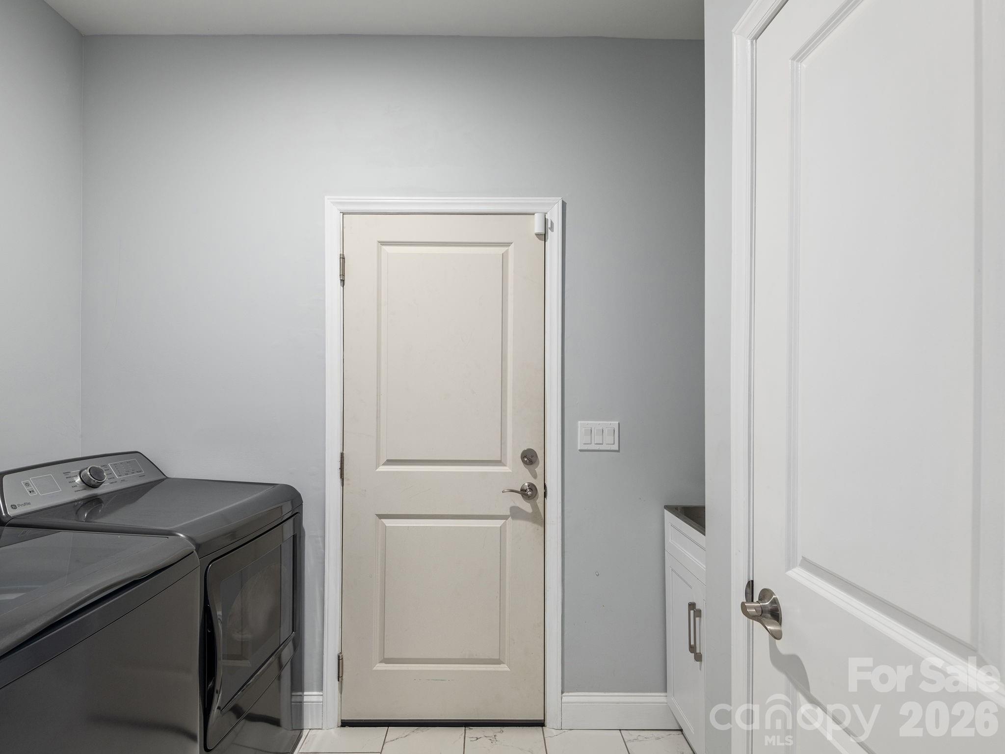 1230 Terrys Gap Road — Hendersonville