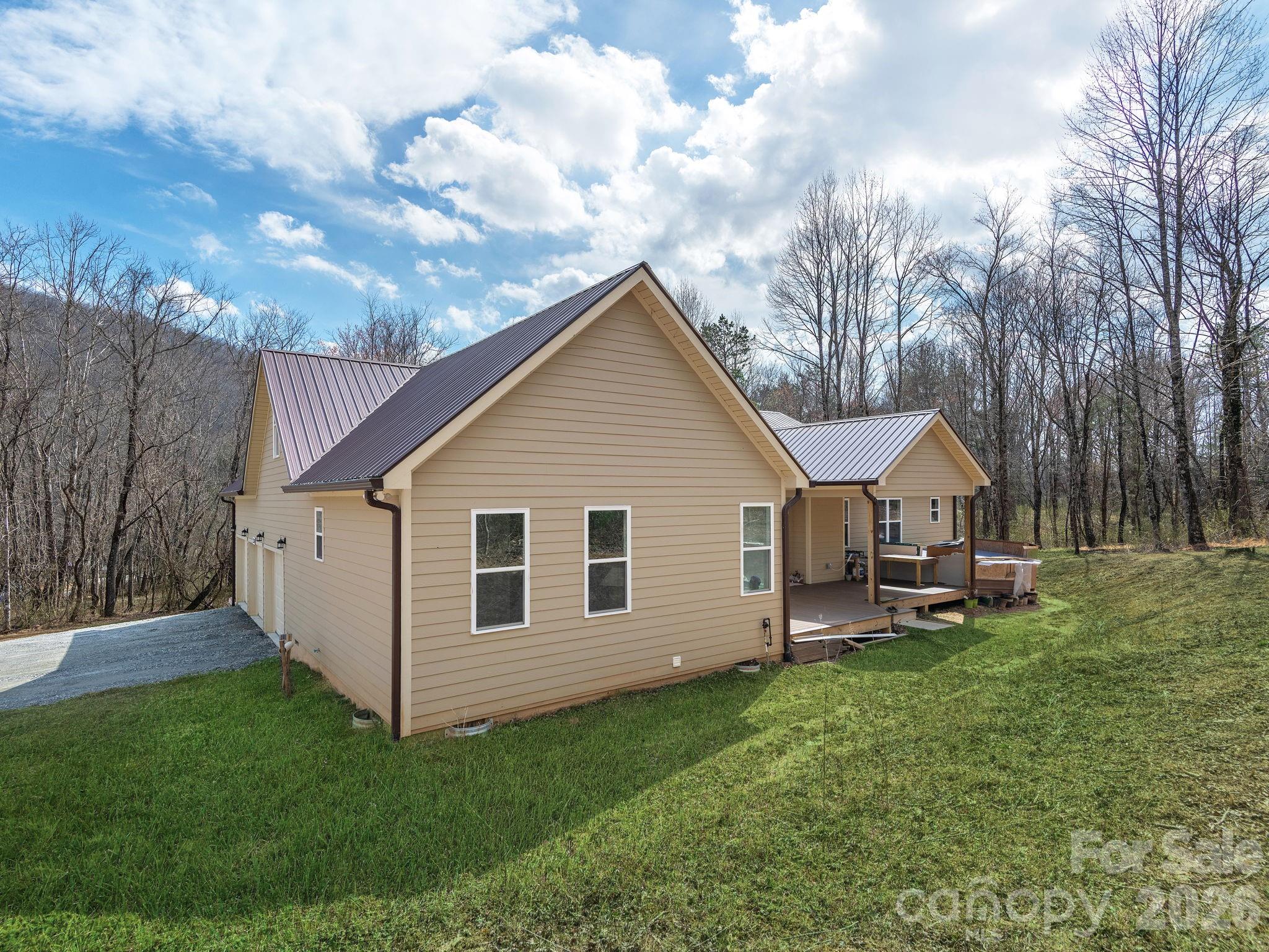 1230 Terrys Gap Road — Hendersonville