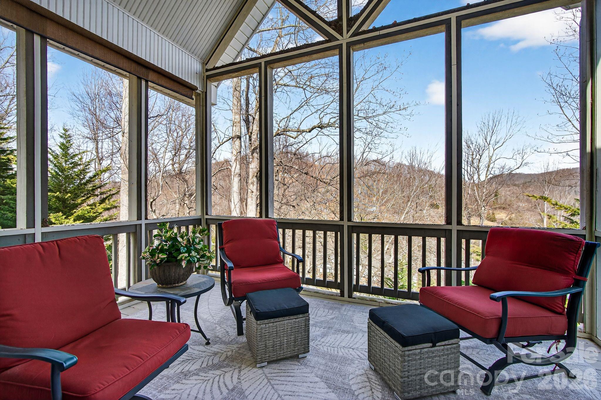 103 Trumpet Lane — Asheville