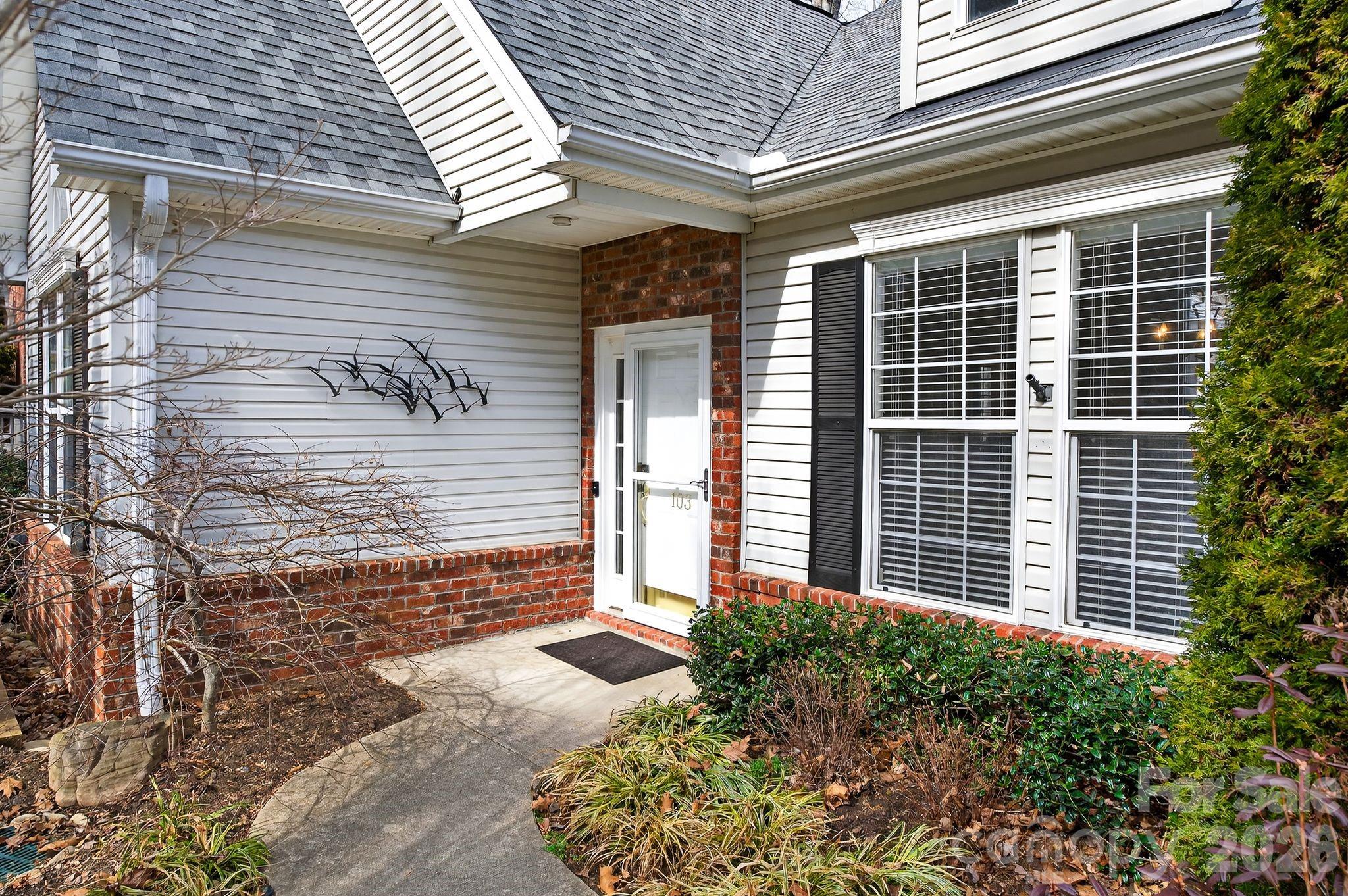 103 Trumpet Lane — Asheville