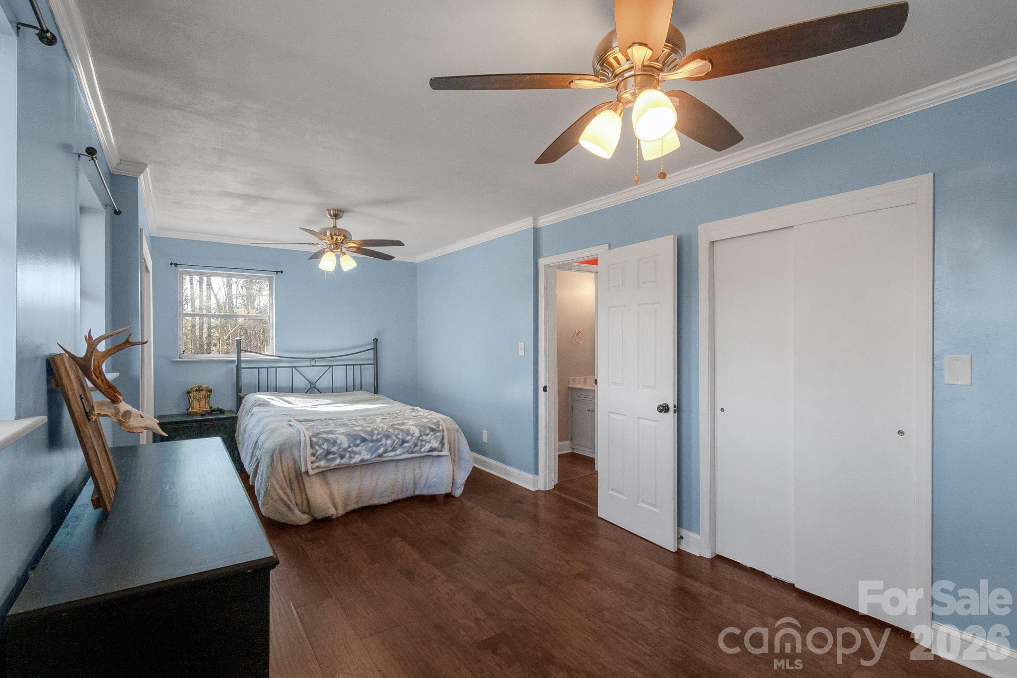 1099 S Potter Road — Lancaster