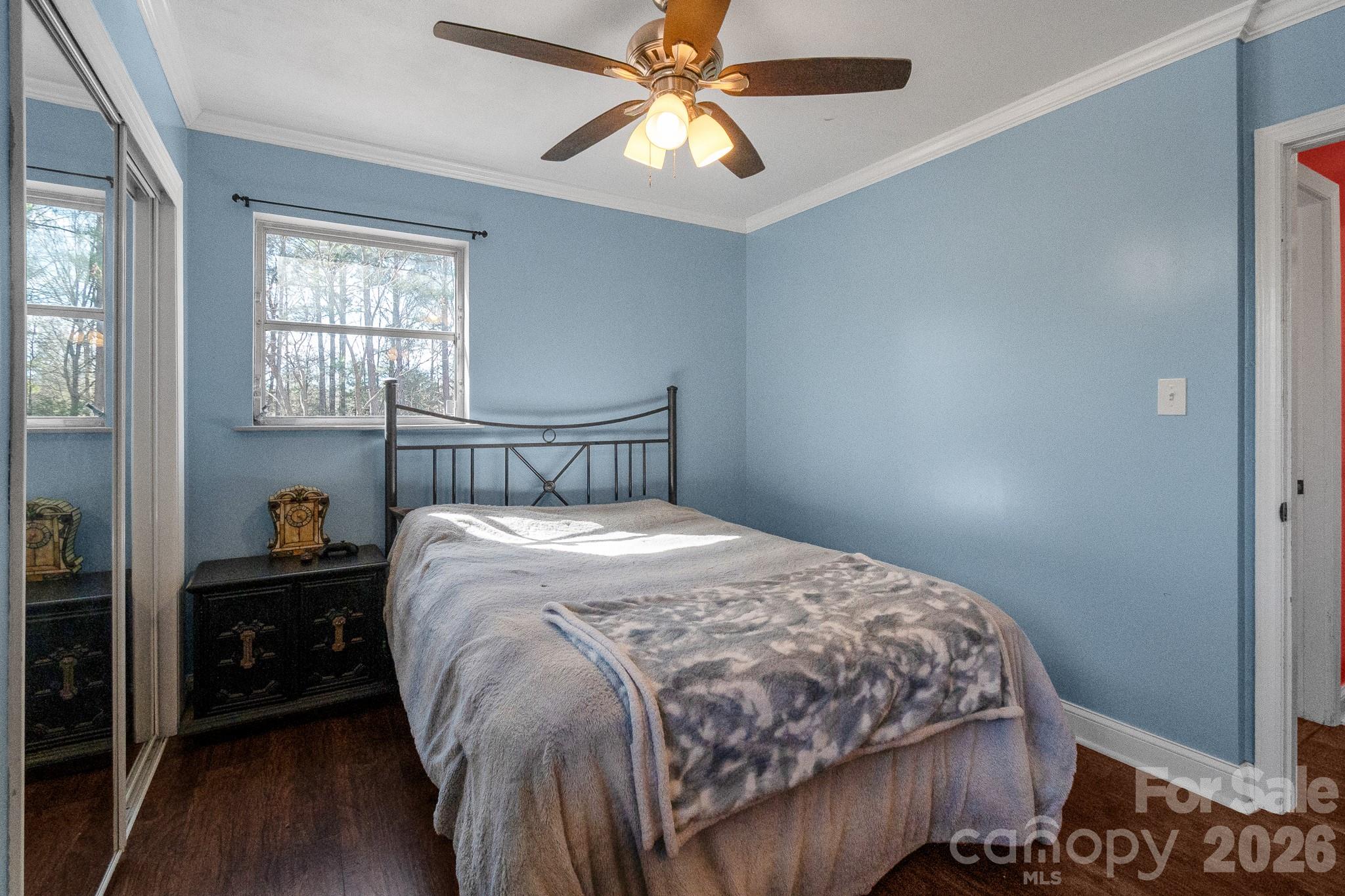 1099 S Potter Road — Lancaster
