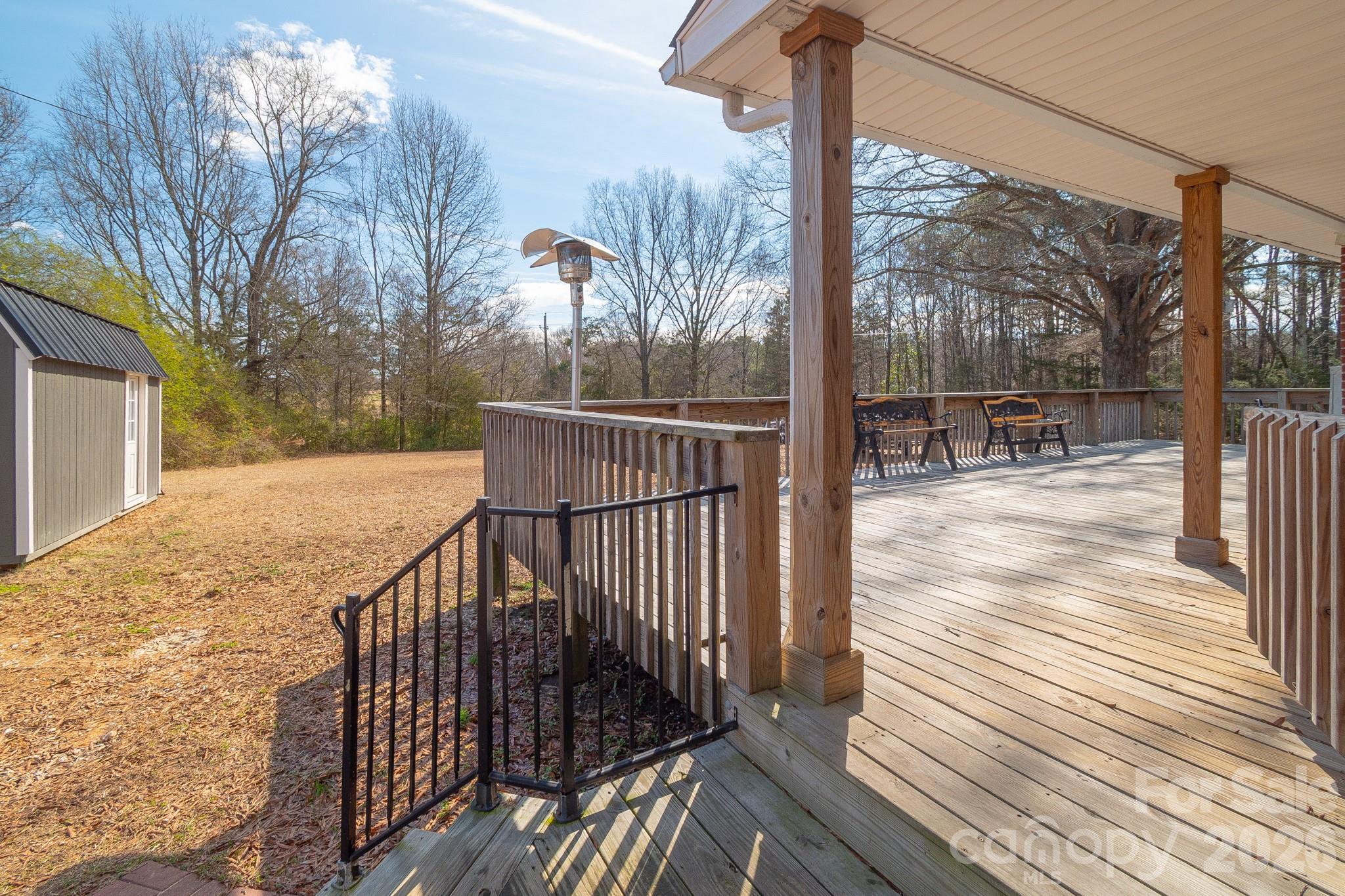 1099 S Potter Road — Lancaster