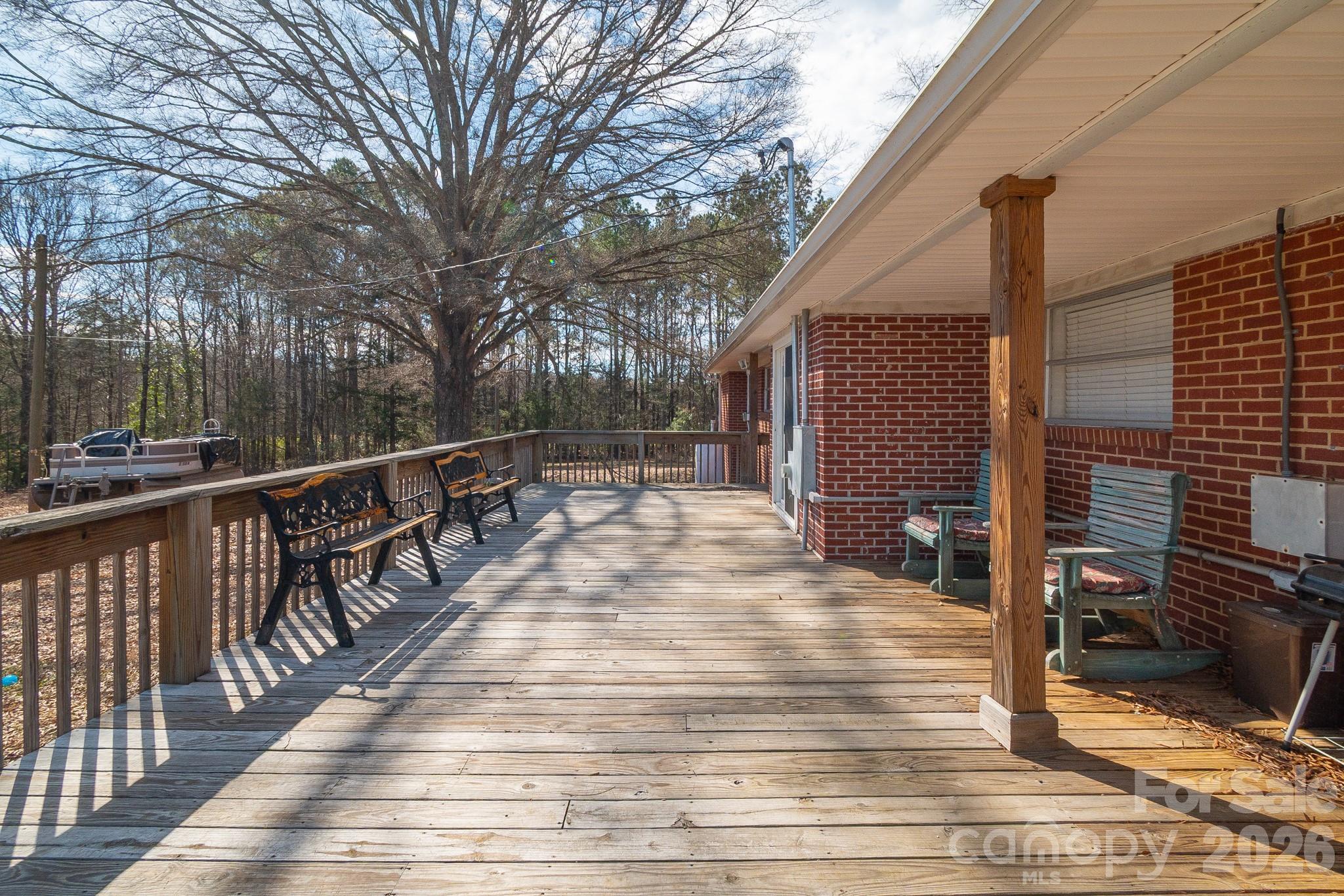 1099 S Potter Road — Lancaster