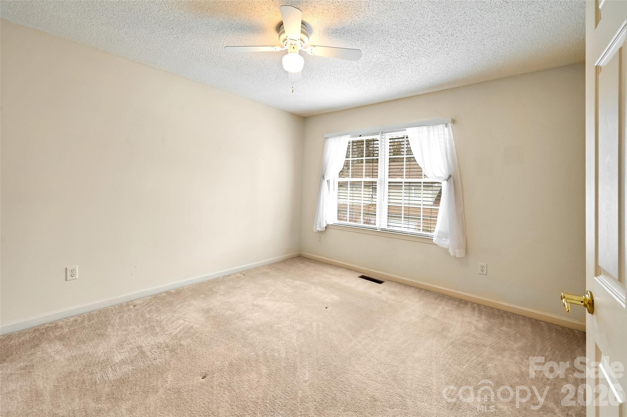 30 Grist Mill Drive — Hendersonville