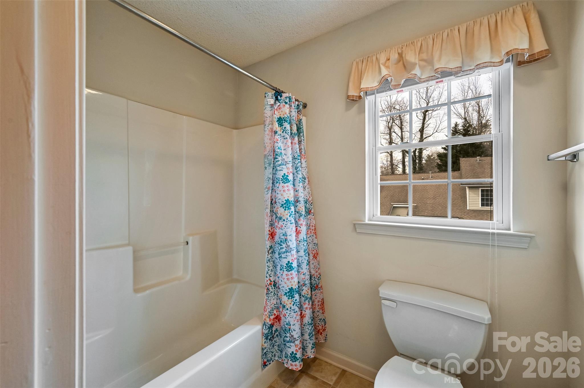 30 Grist Mill Drive — Hendersonville