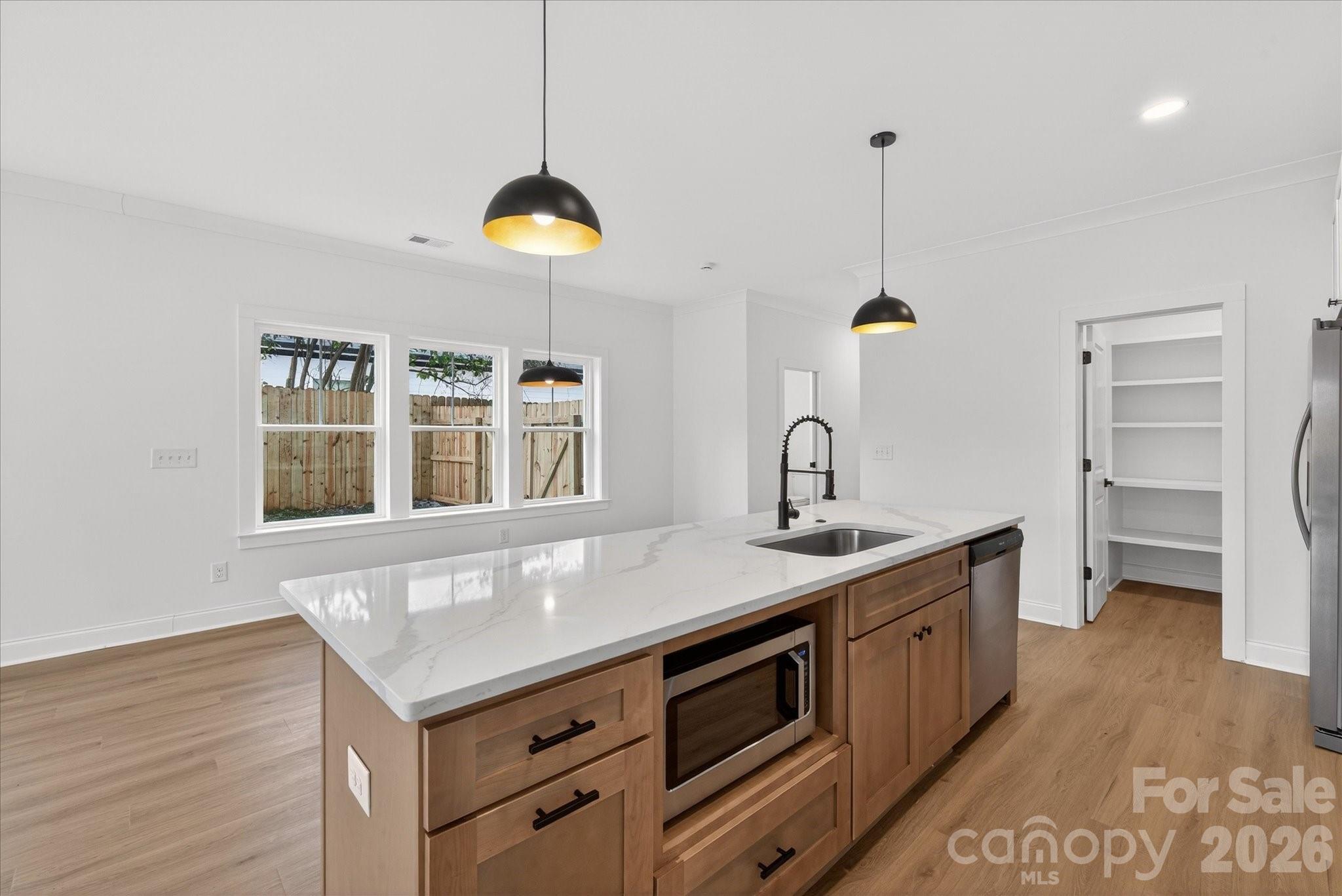 212 Lander Street — Charlotte