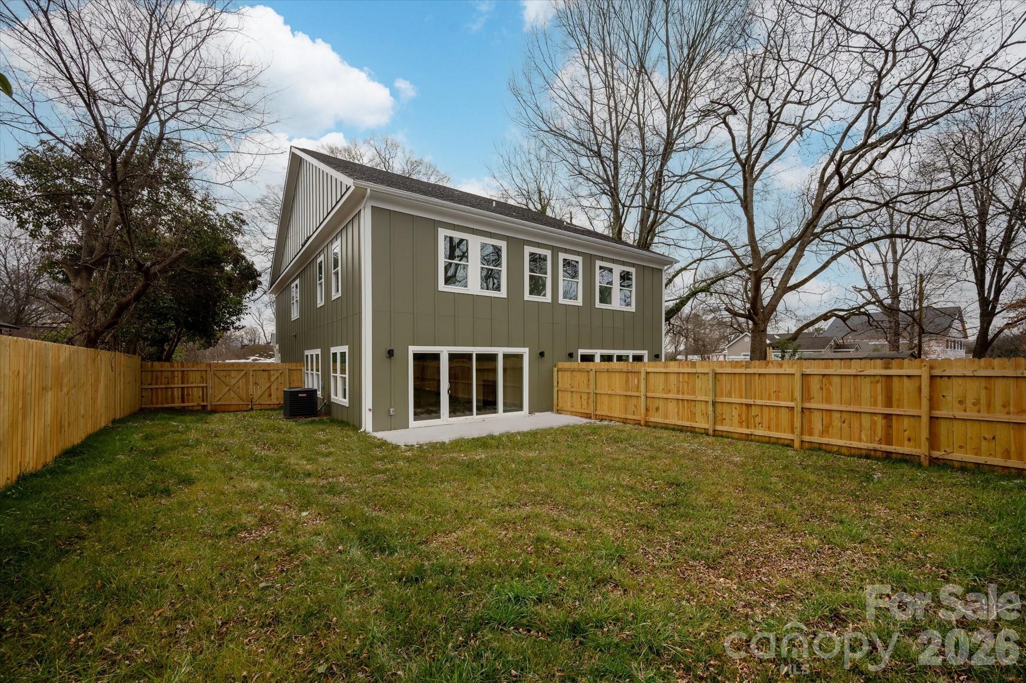 212 Lander Street — Charlotte