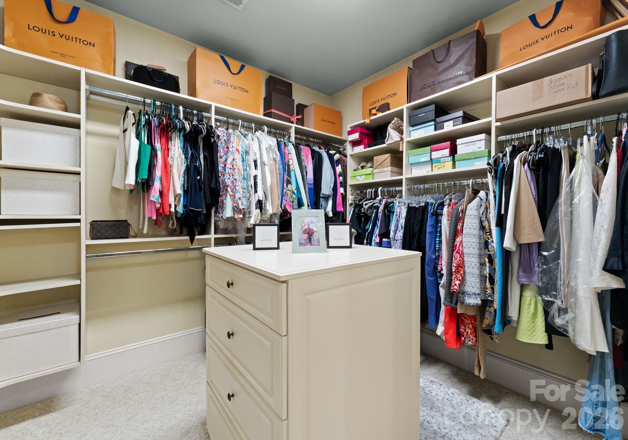 13837 Grand Palisades Parkway — Charlotte