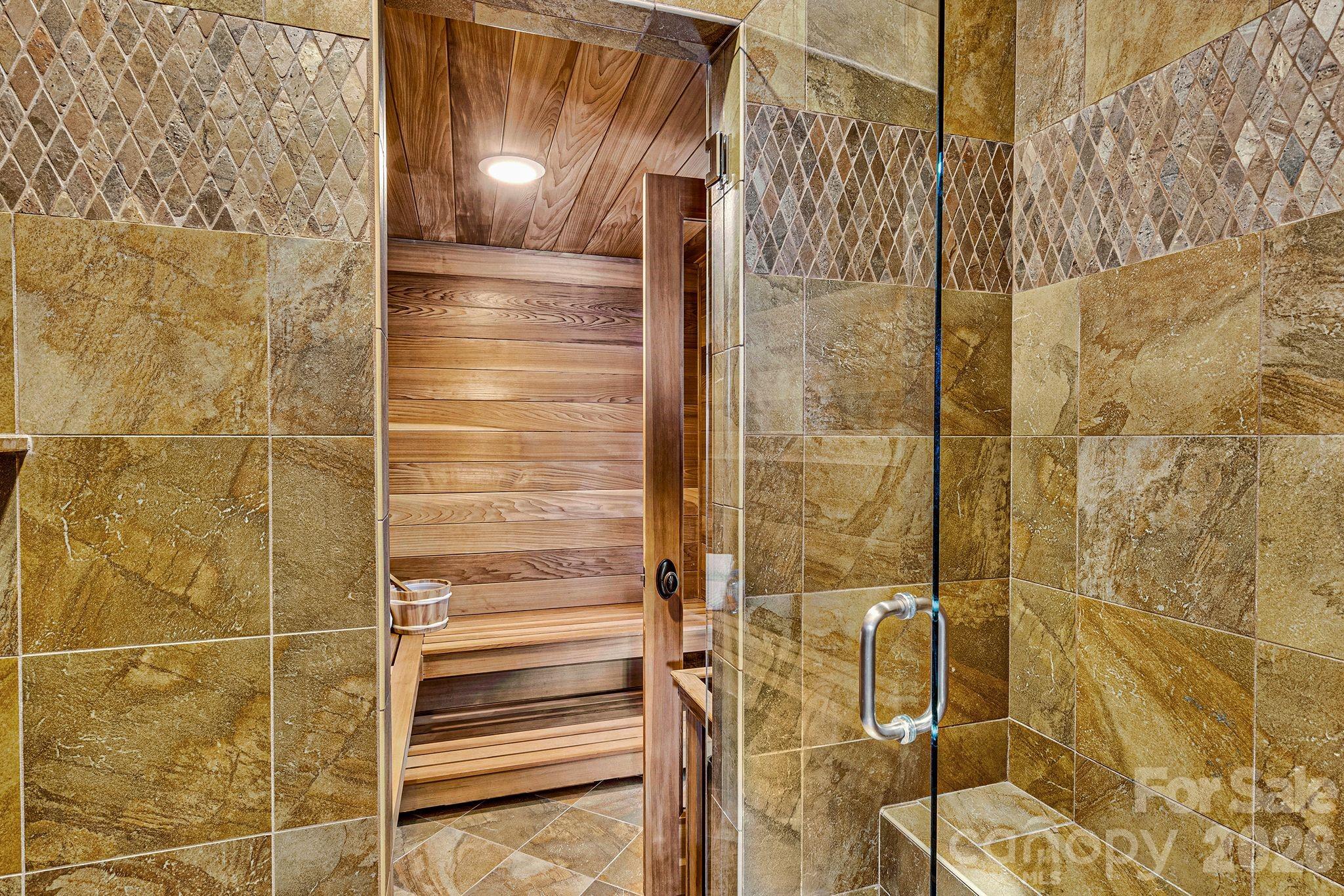 13837 Grand Palisades Parkway — Charlotte