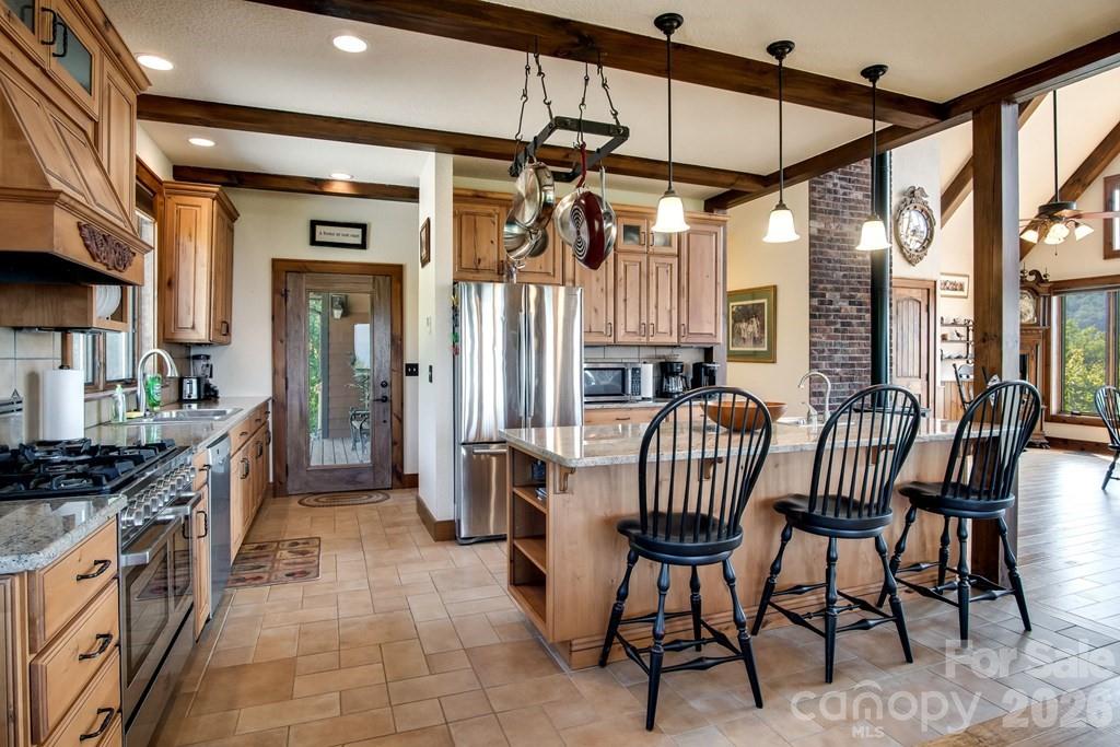 37 Jones Knob Road — Franklin