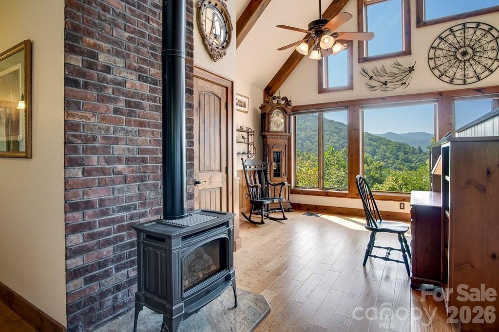 37 Jones Knob Road — Franklin
