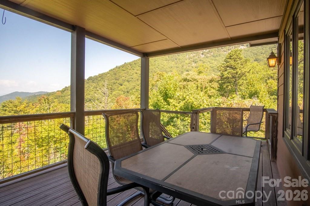 37 Jones Knob Road — Franklin