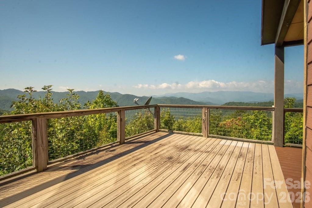 37 Jones Knob Road — Franklin