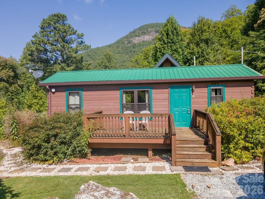 37 Jones Knob Road — Franklin