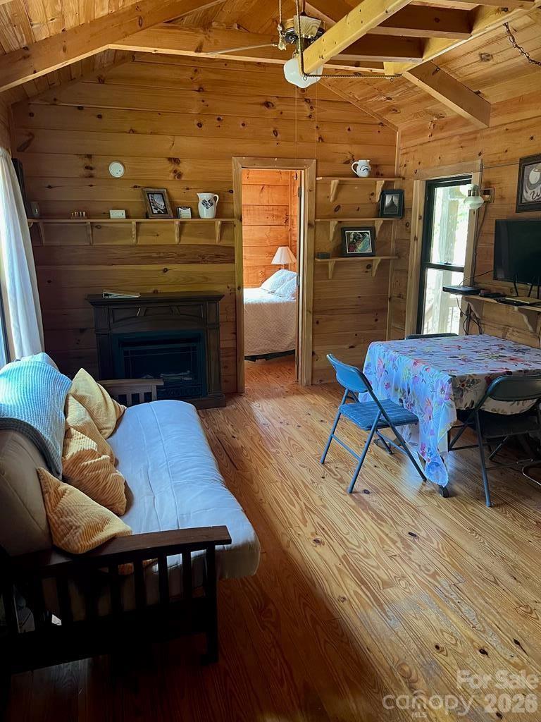 37 Jones Knob Road — Franklin