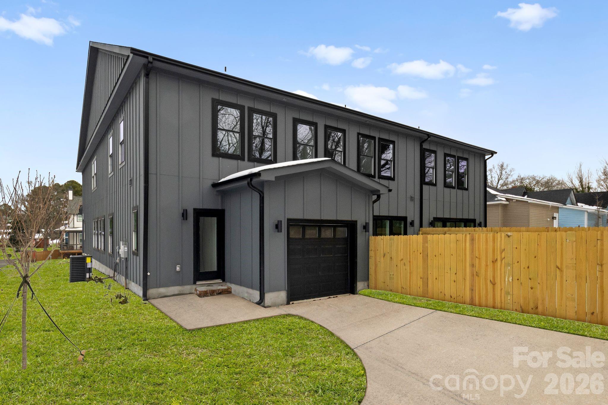 1800 Vinton Street — Charlotte