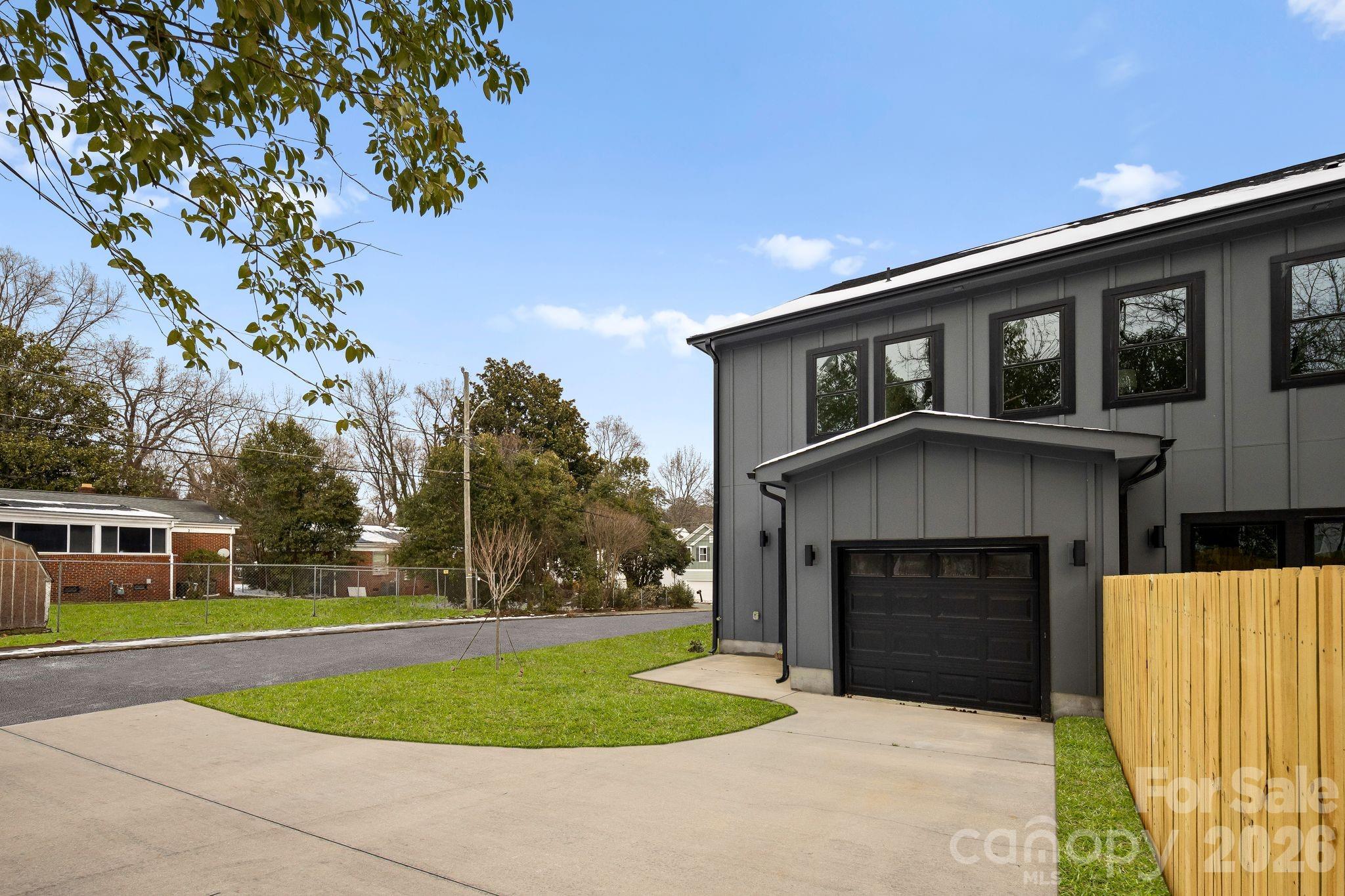 1800 Vinton Street — Charlotte