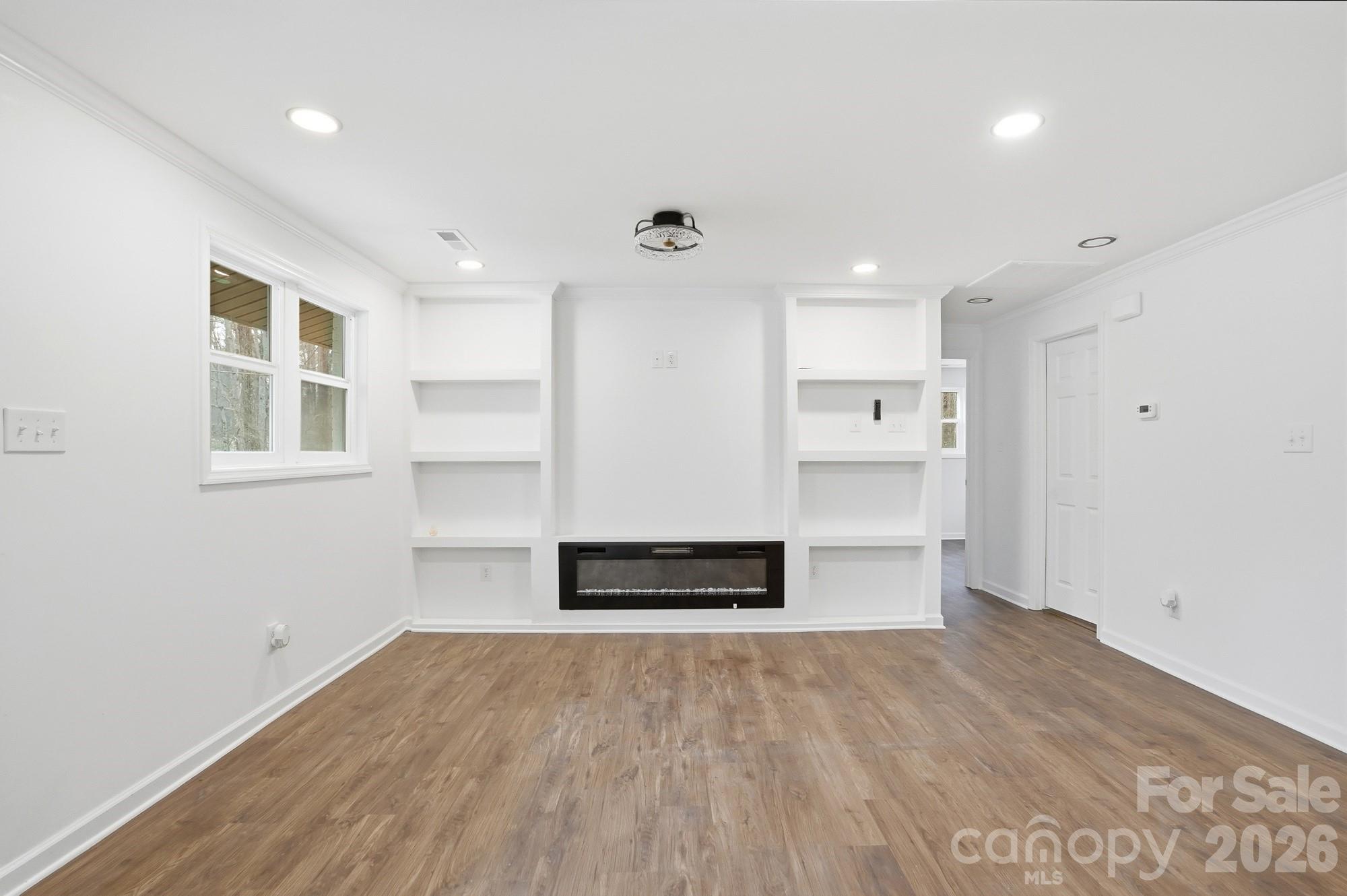 704 W Border Street — Dallas