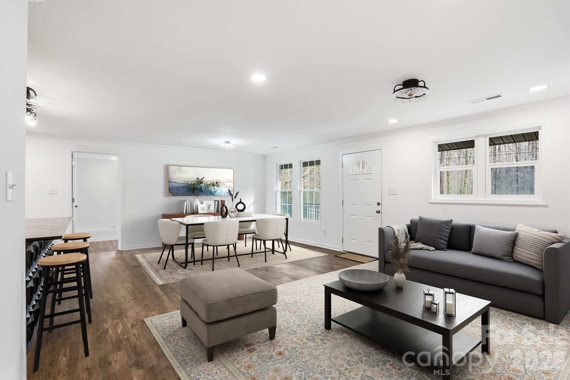 704 W Border Street — Dallas