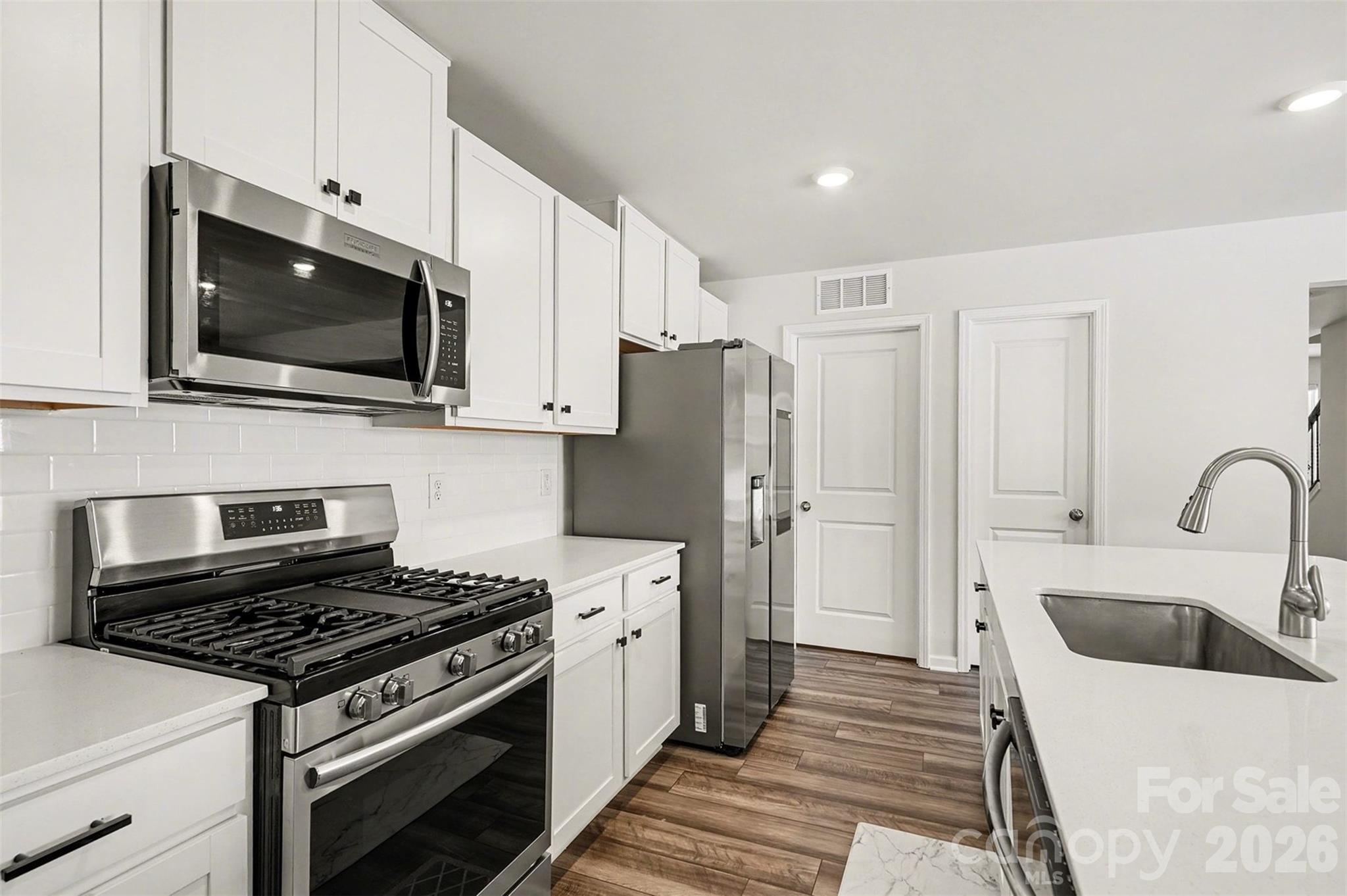 10136 Chatham Run Lane — Charlotte