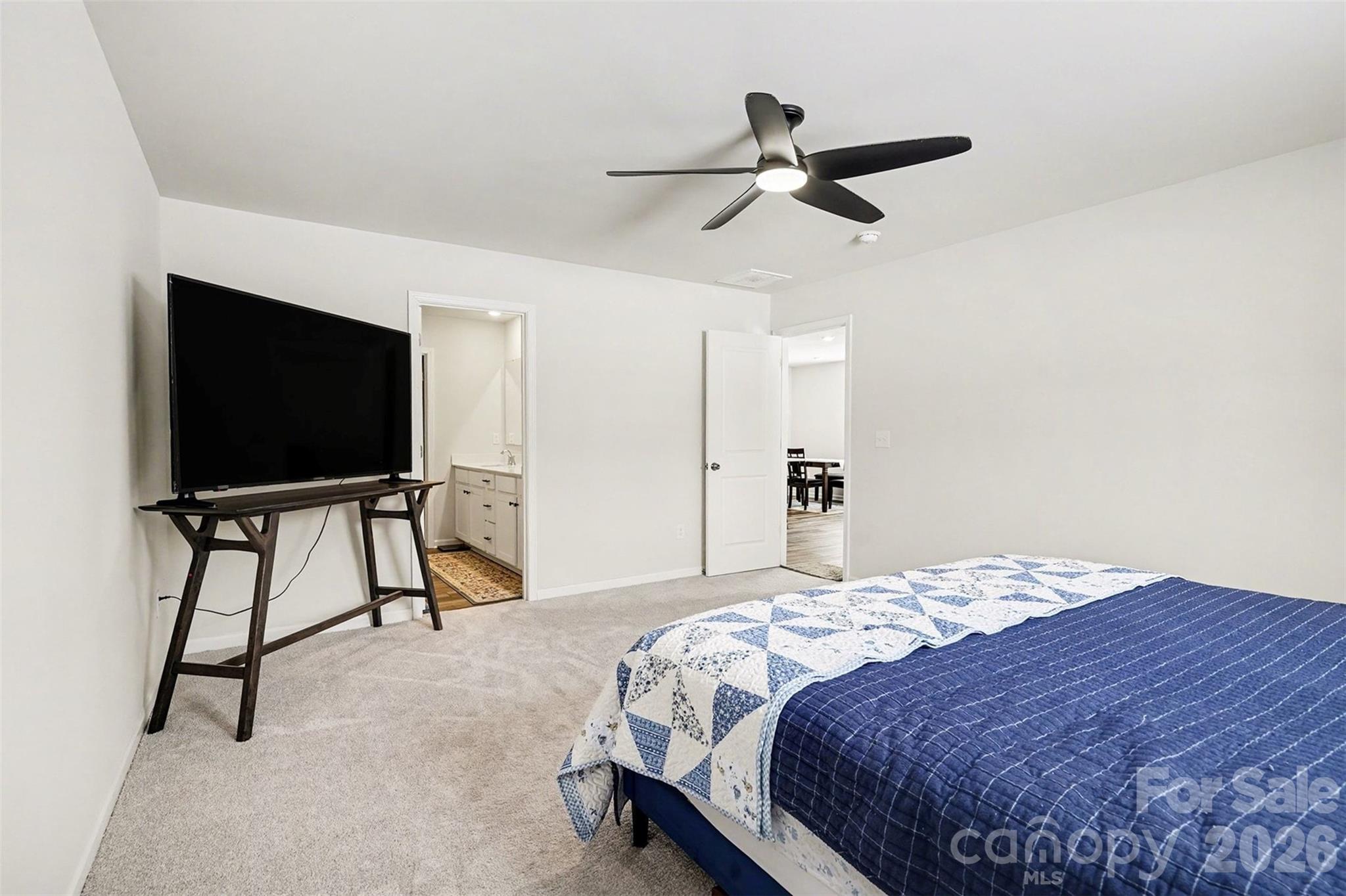 10136 Chatham Run Lane — Charlotte