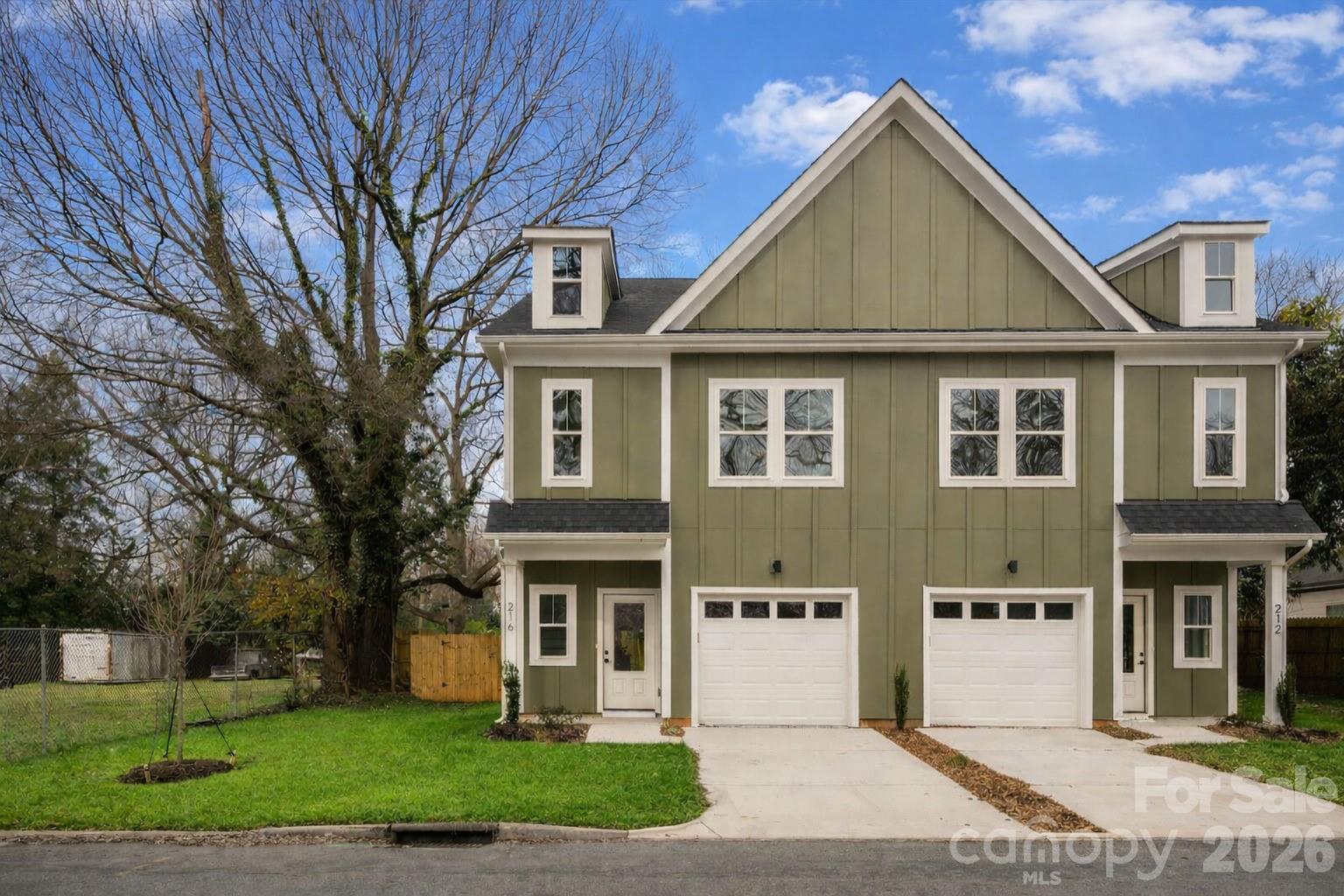 216 Lander Street — Charlotte