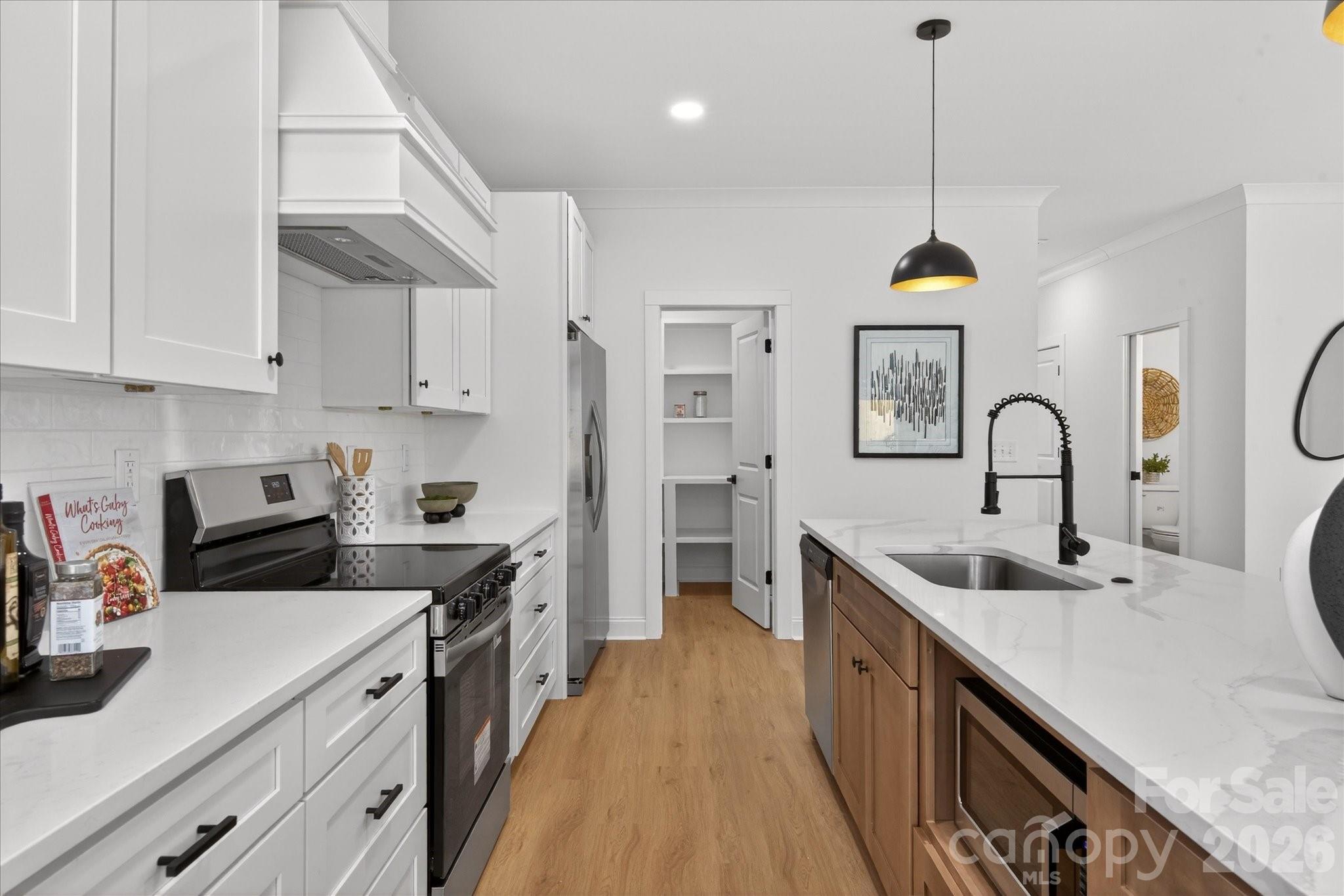 216 Lander Street — Charlotte