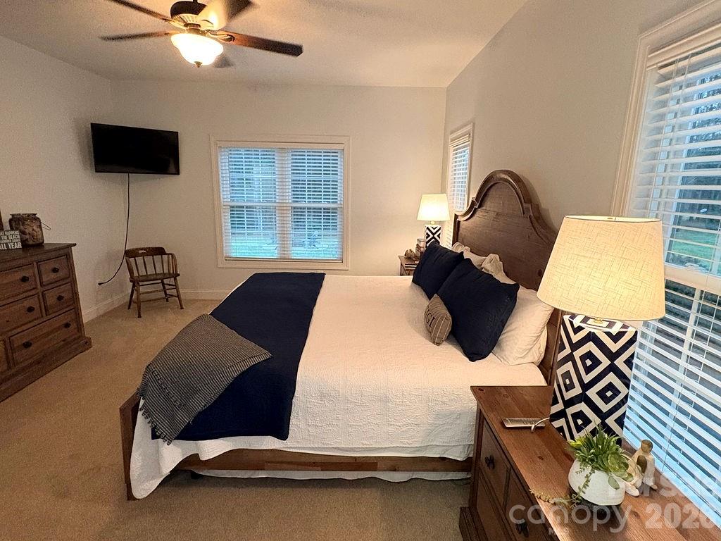 3020 N Ridge Court — Lincolnton
