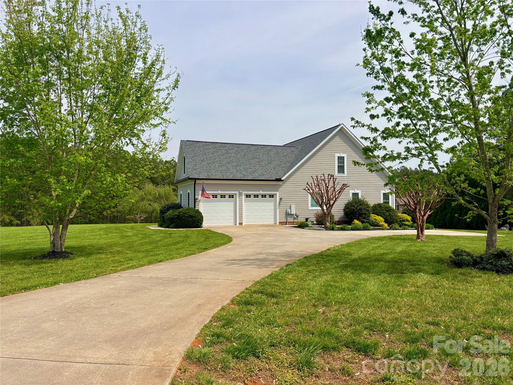 3020 N Ridge Court — Lincolnton