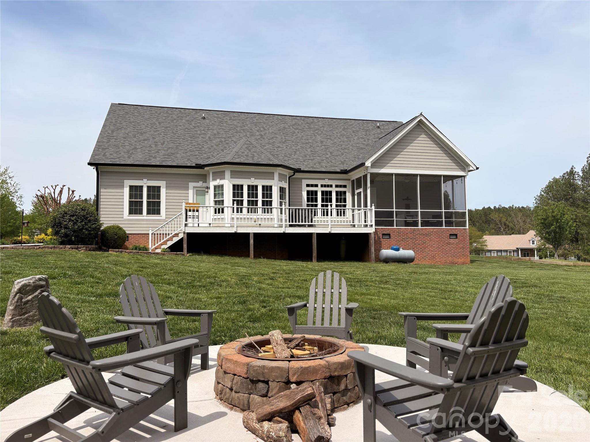3020 N Ridge Court — Lincolnton
