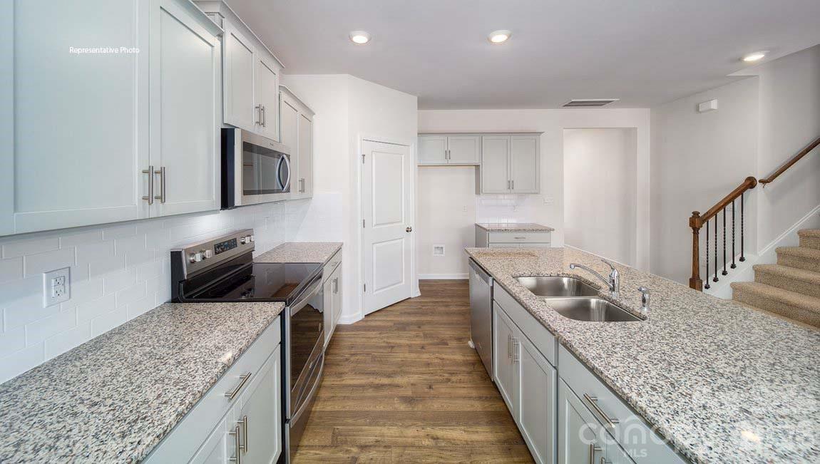 154 Apple Orchard Court — Statesville
