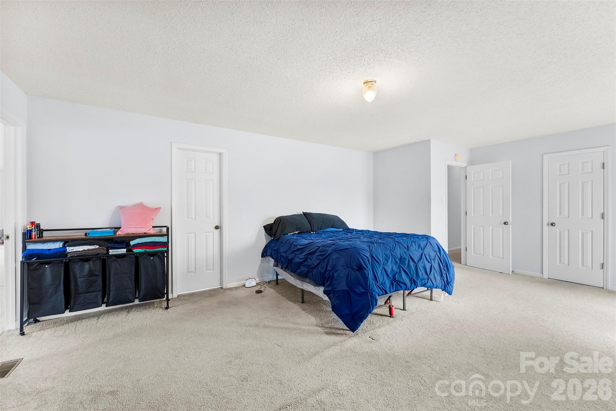 1304 Cambridge Drive — Shelby