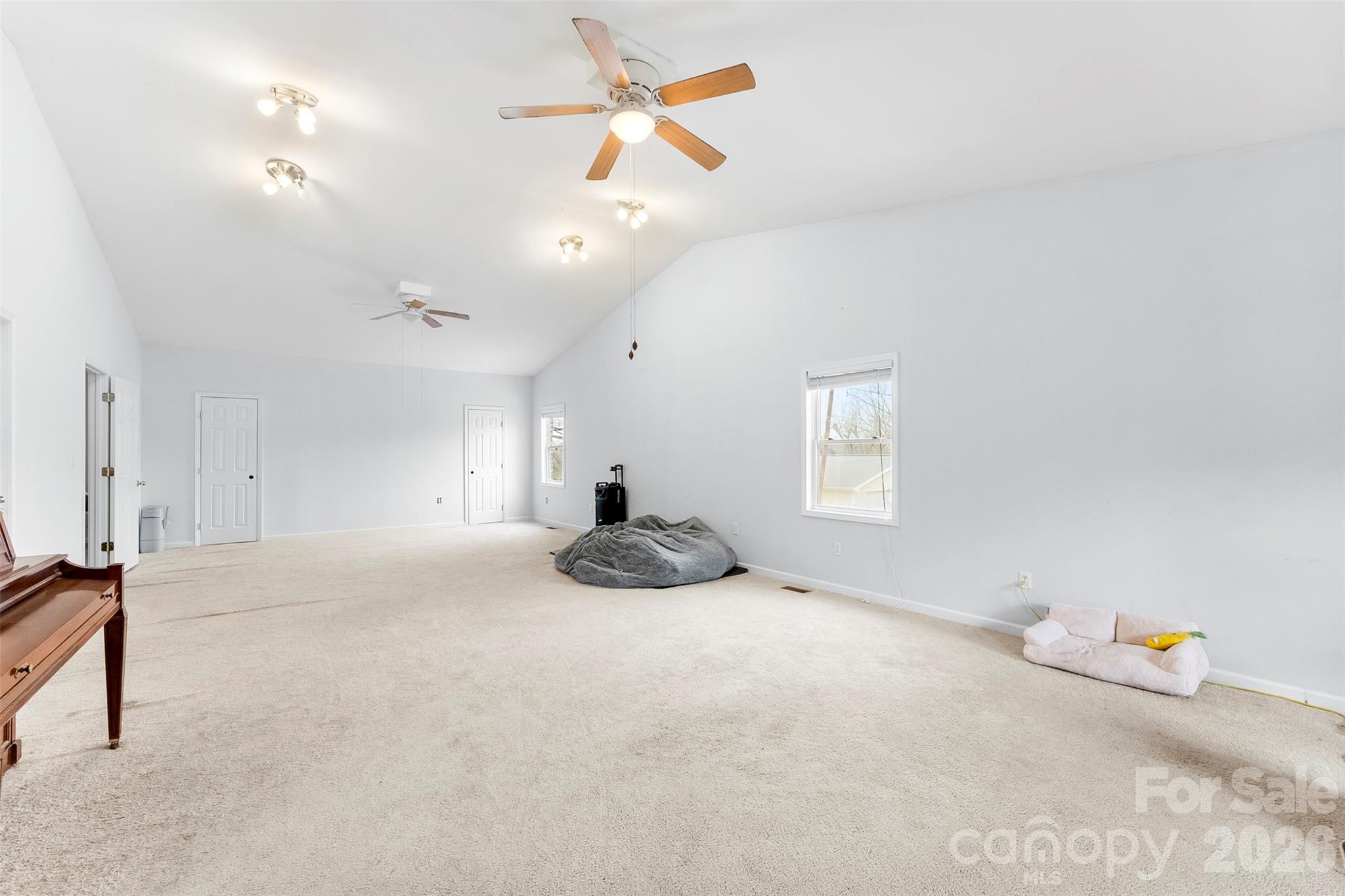 1304 Cambridge Drive — Shelby