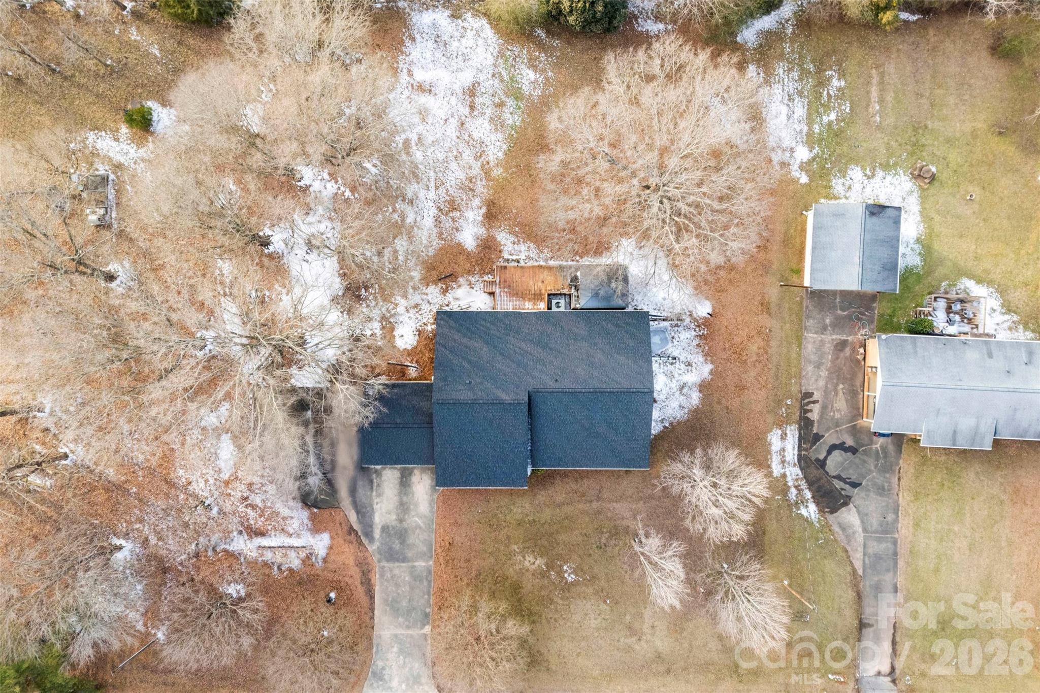 1304 Cambridge Drive — Shelby