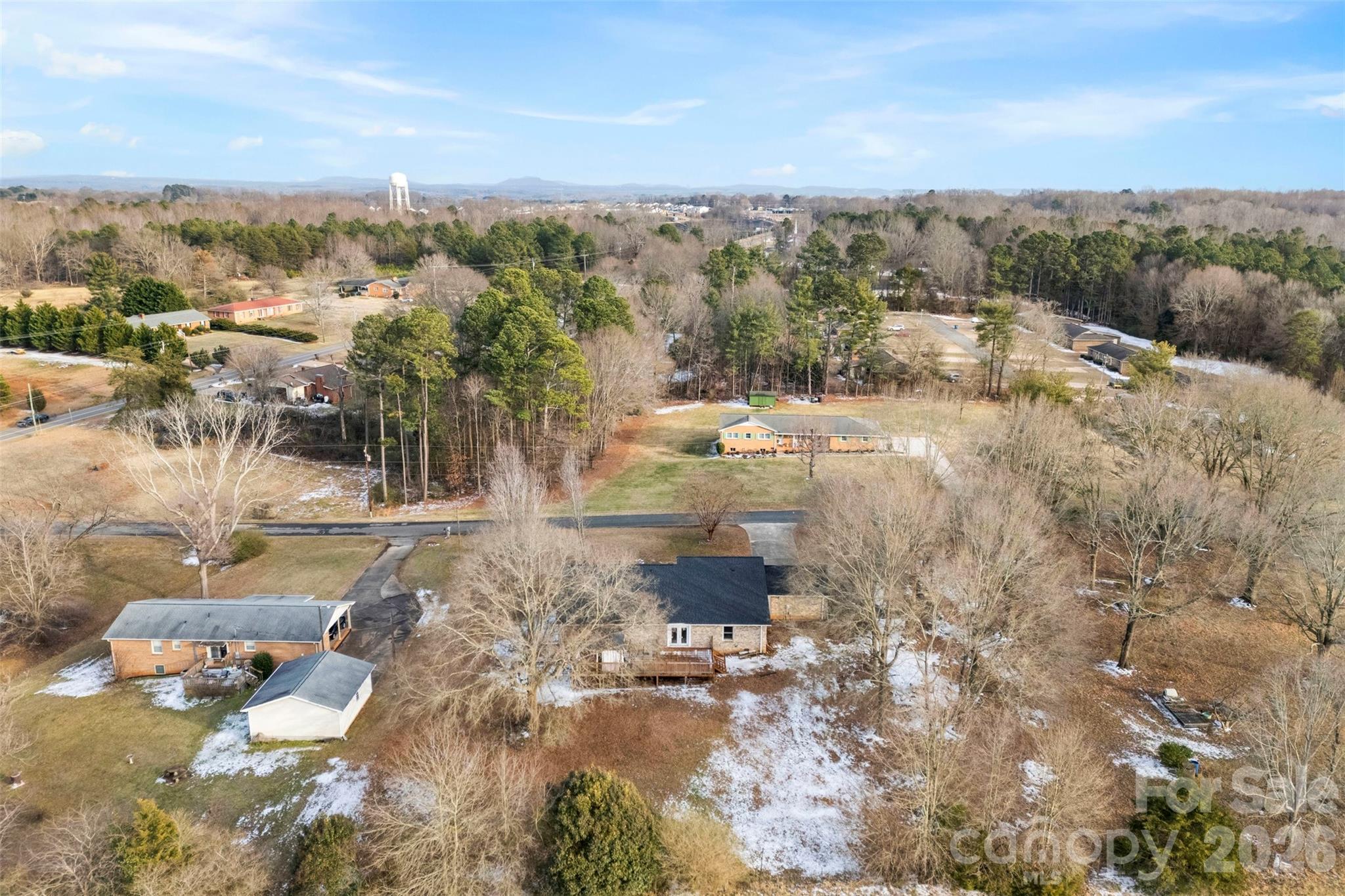 1304 Cambridge Drive — Shelby