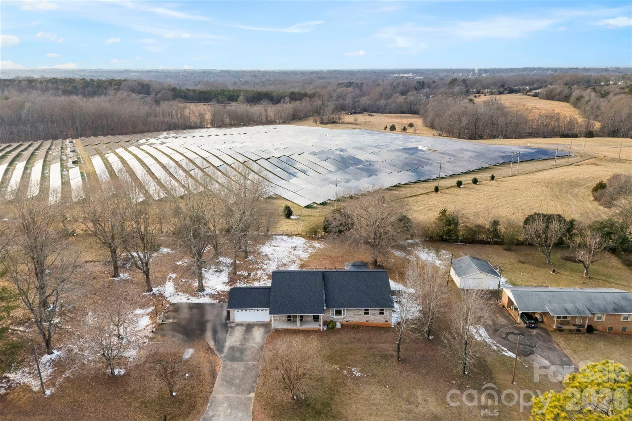 1304 Cambridge Drive — Shelby