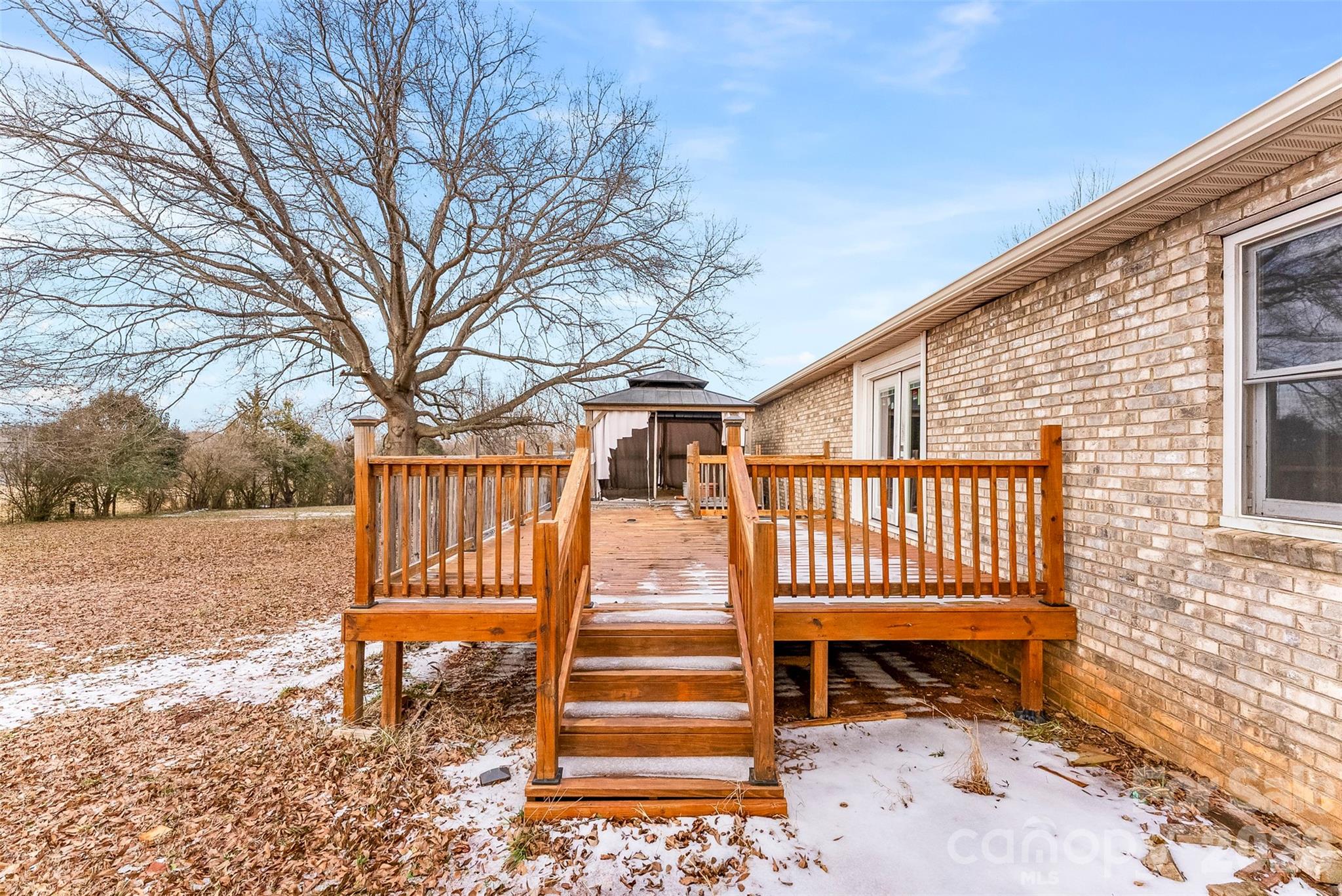 1304 Cambridge Drive — Shelby
